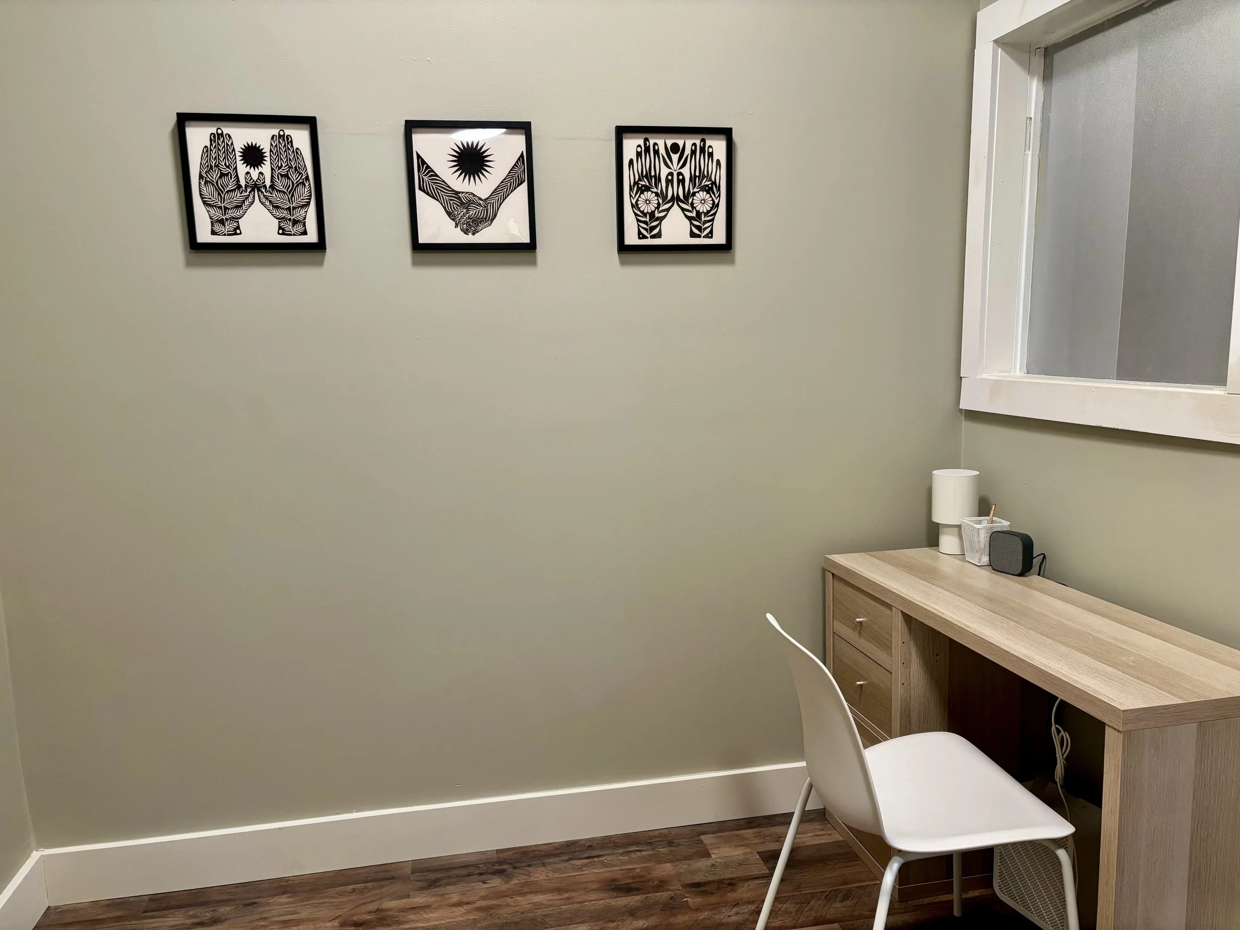 room as office set up 1.jpg