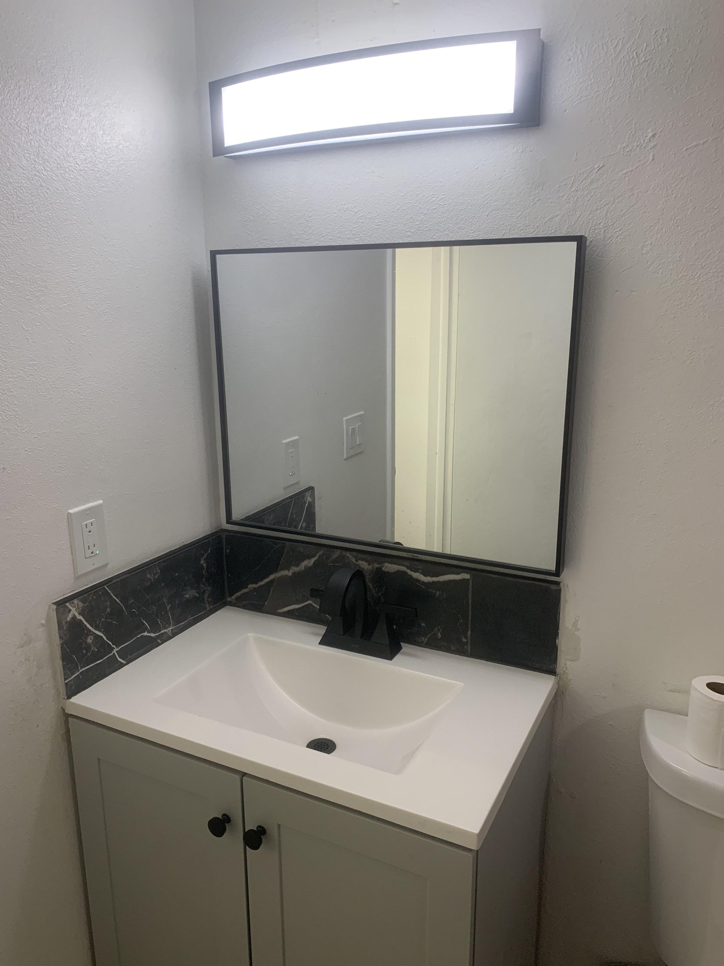 Danzic VanityHEIF.jpeg