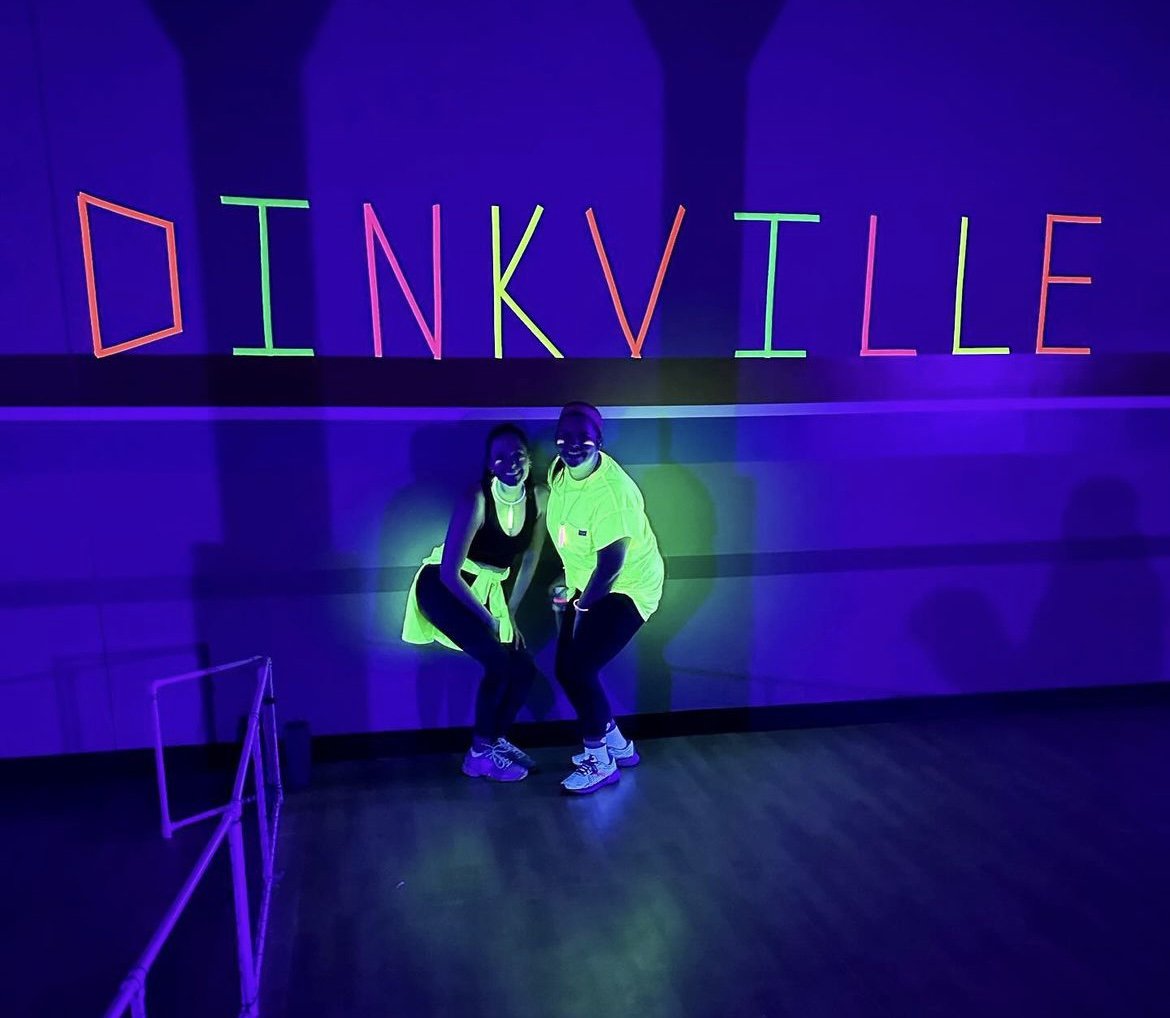 Grils Selfies Glow Dinkville.jfif