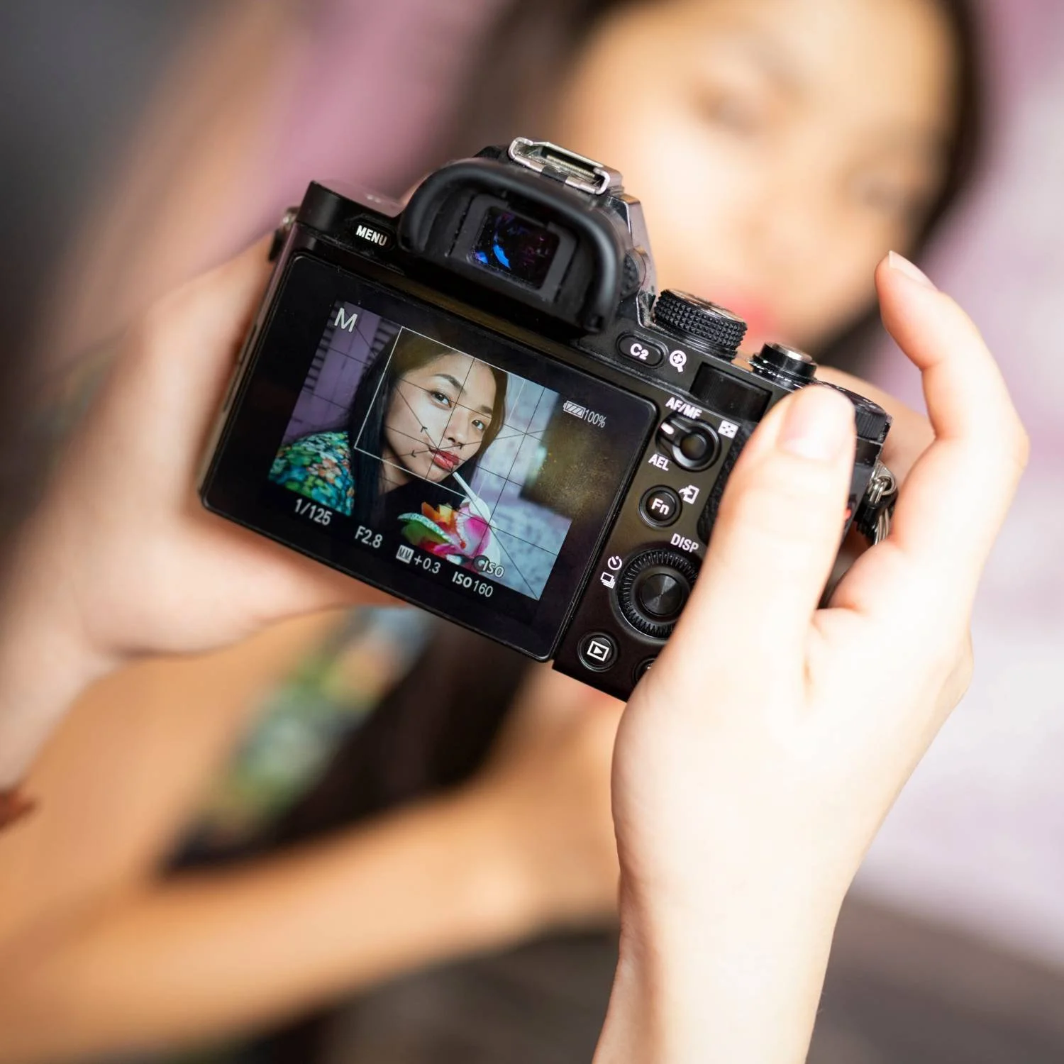 * Guided feedback session in Madrid photography workshop