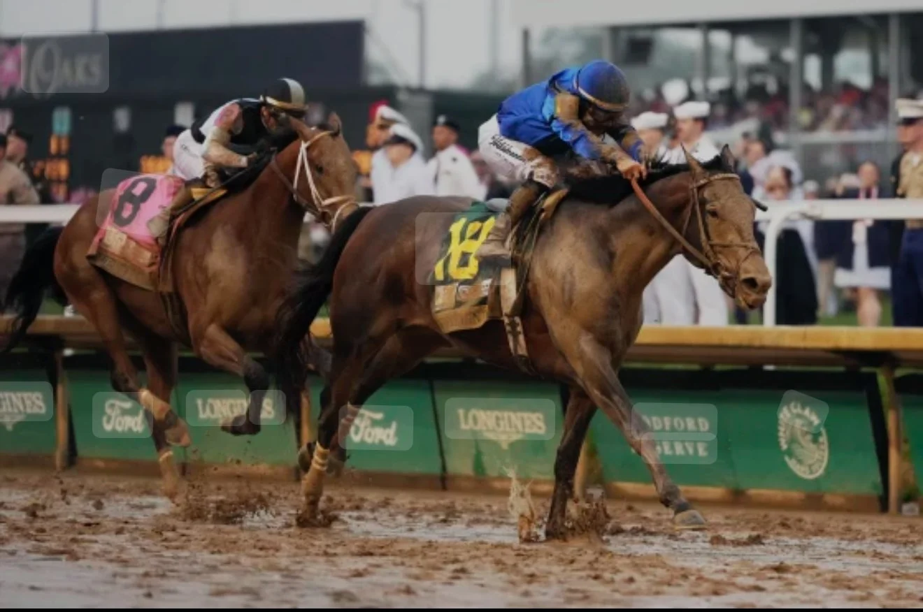 A Kentucky Trifecta: Racing, Bourbon &amp; Fellowship
