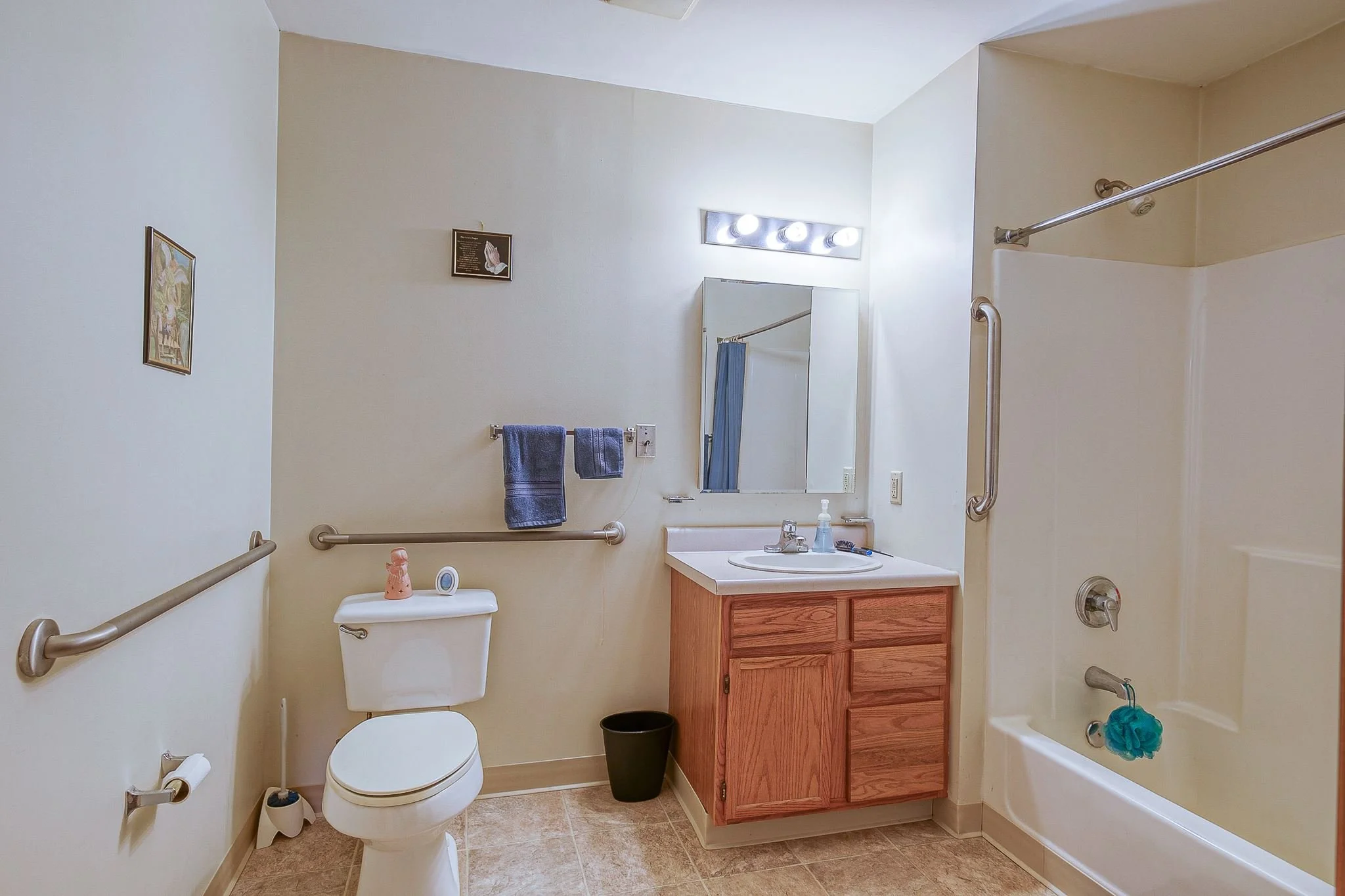 Chicora Commons Apartments are conveniently located at 118 Kittanning Street in Chicora, PA. It consists of 27 one-bedroom apartments of affordable housing for limited-income individuals, age 55 or older. Rent is based on income, electric not include