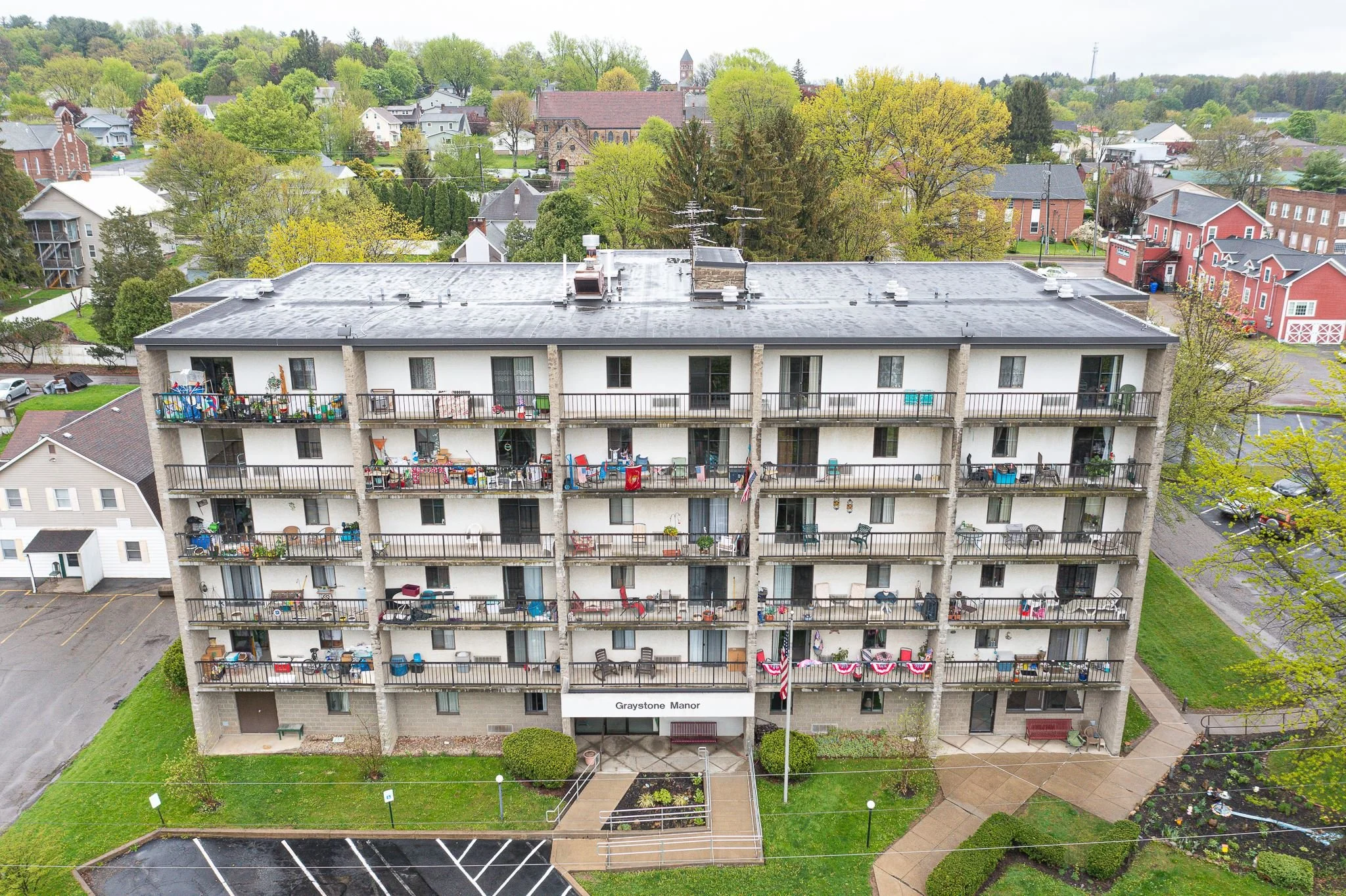 Graystone Manor Apartments