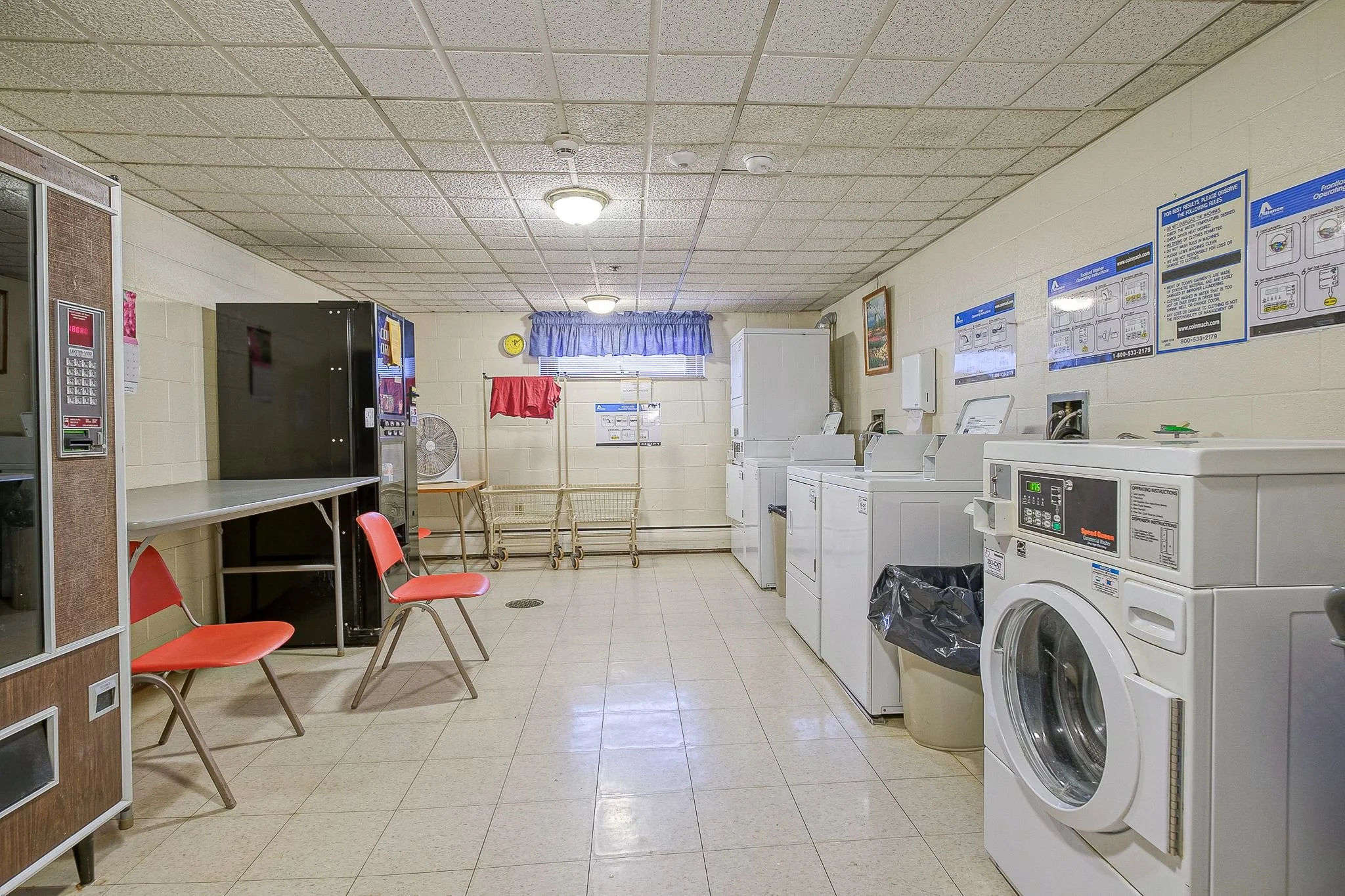 President's Square Apartments are conveniently located at 200 Jefferson Street in Evans City, PA. It consists of 52 apartments (24 one-bedroom, 2 two-bedrooms, and 26 efficiencies) of affordable housing for limited-income individuals. Rent is based o