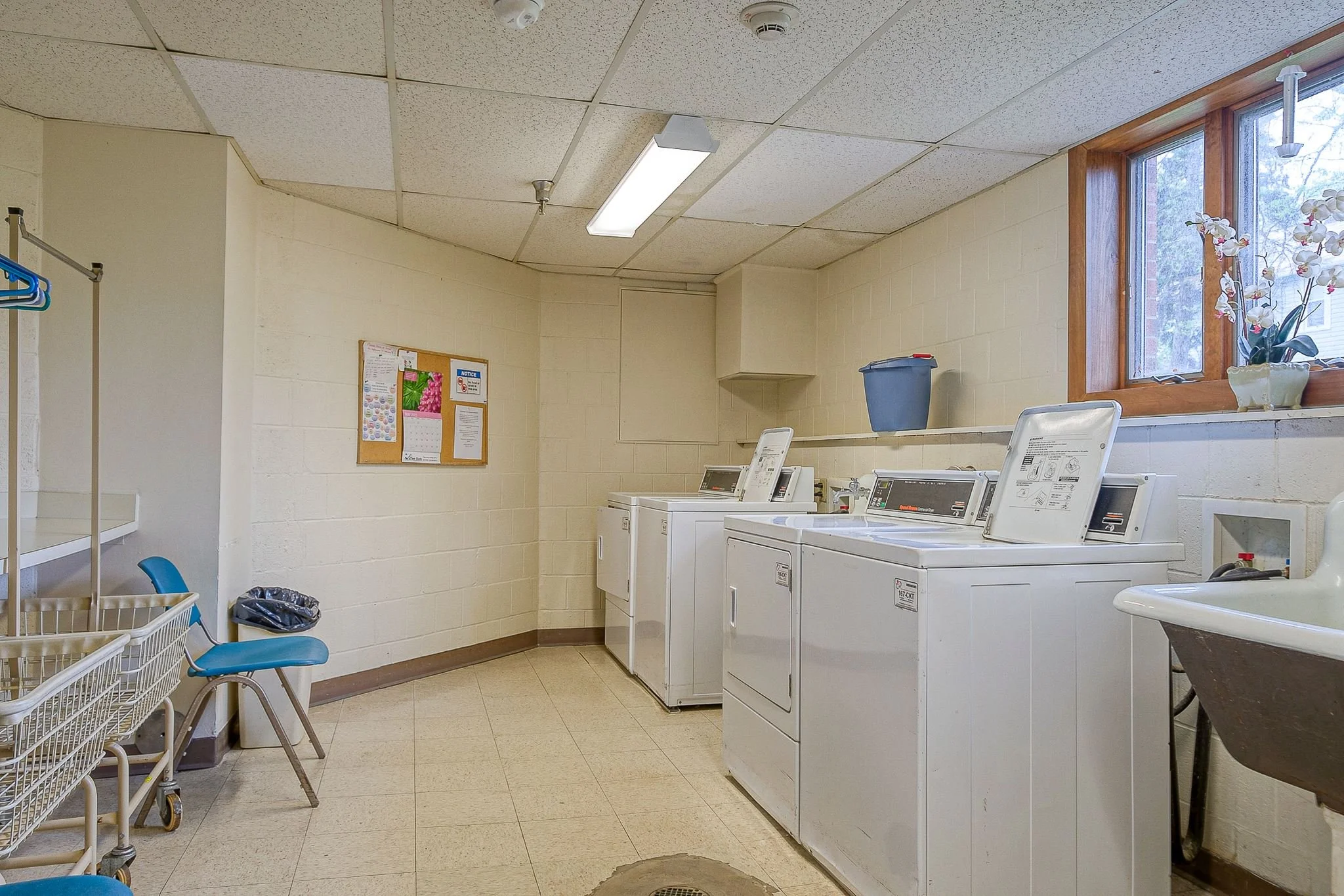 Maple Court Apartments are conveniently located at 214 South High Street in Zelienople, PA. It consists of 75 apartments (24 one-bedroom, 3 two-bedrooms and 48 efficiencies) of affordable housing for limited income individuals. Rent is based on incom