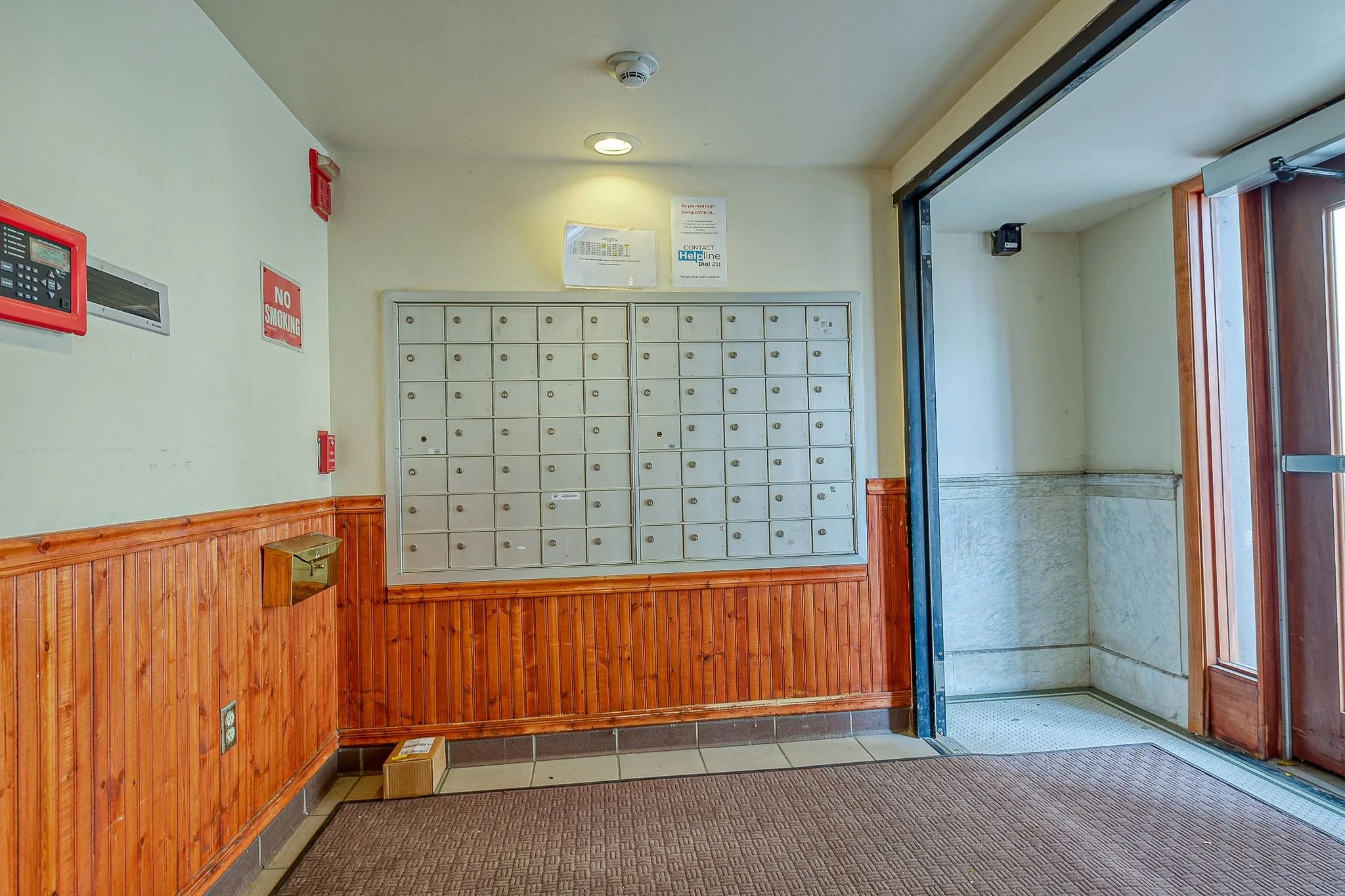 Historic Lafayette Apartments are conveniently located at 302 South Main Street in Butler, PA. It consists of 59 apartments (53 one-bedrooms, 1 two-bedroom, and 5 efficiencies) of affordable housing for limited income individuals, age 55 or older. Re