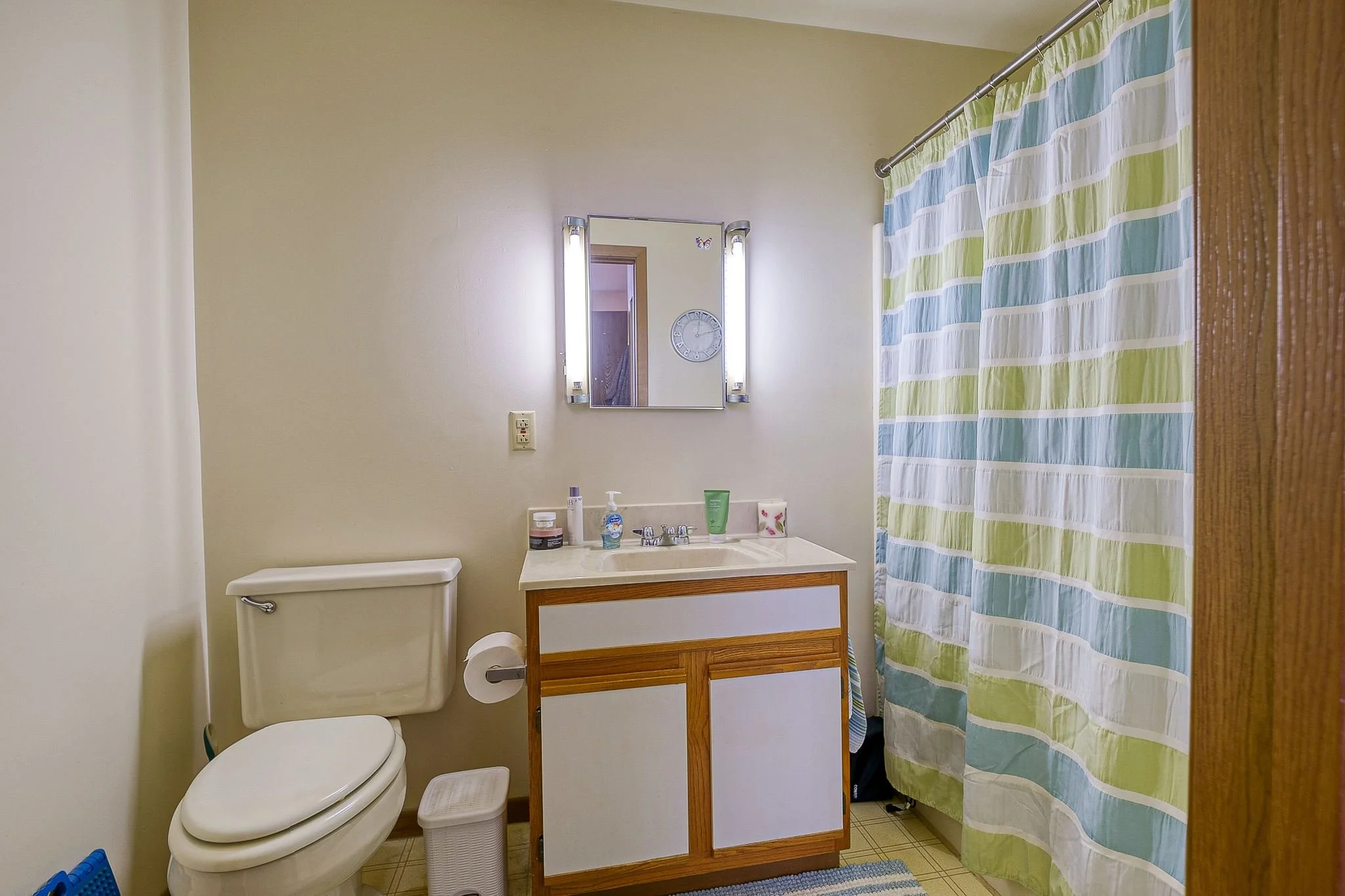 Historic Lafayette Apartments are conveniently located at 302 South Main Street in Butler, PA. It consists of 59 apartments (53 one-bedrooms, 1 two-bedroom, and 5 efficiencies) of affordable housing for limited income individuals, age 55 or older. Re