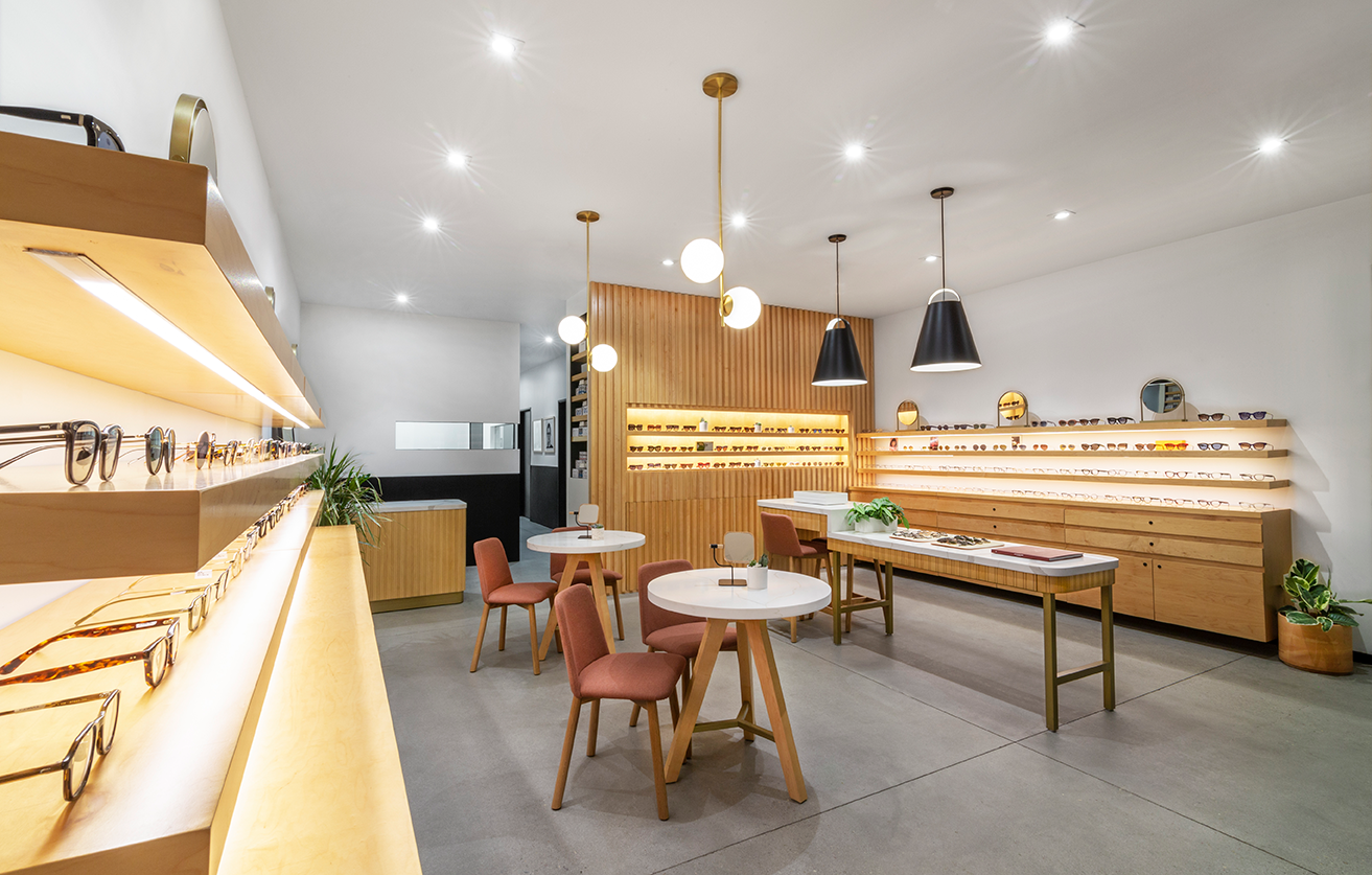 Contemporary optical store 