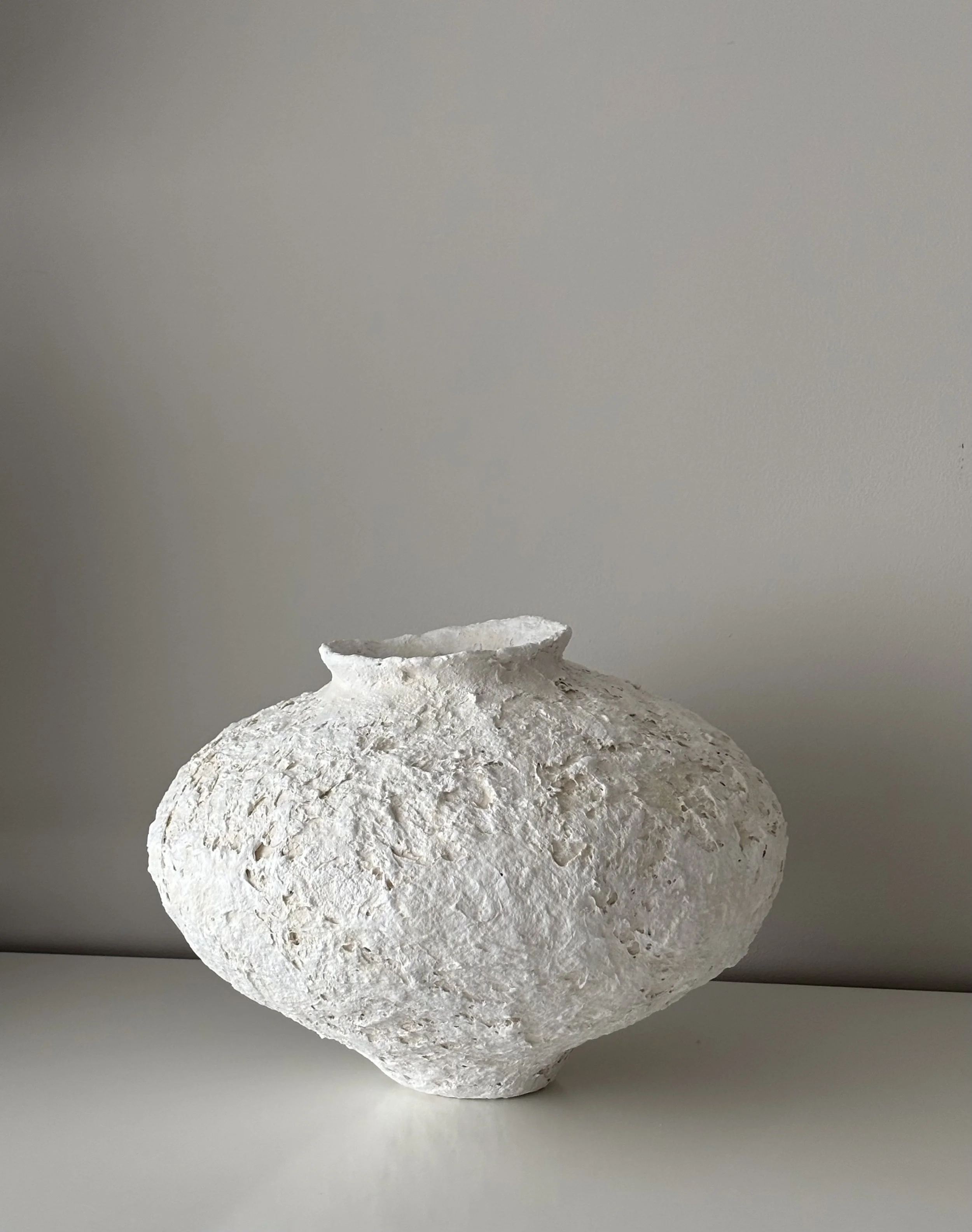 textured-organic-vessel-n38-texture-closeup