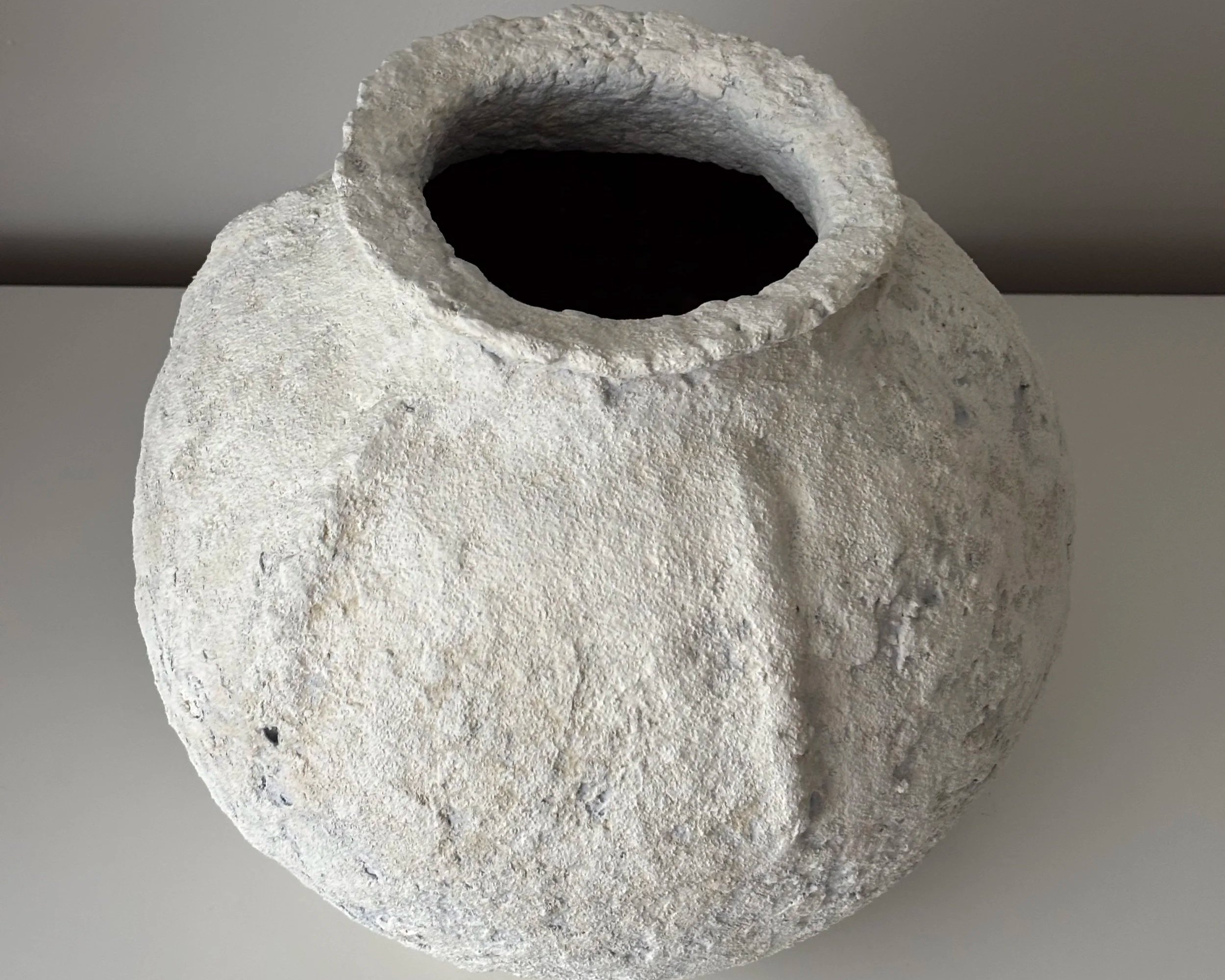 IMtextured-vessel-n11-three-quarter-view_G_0753.jpg