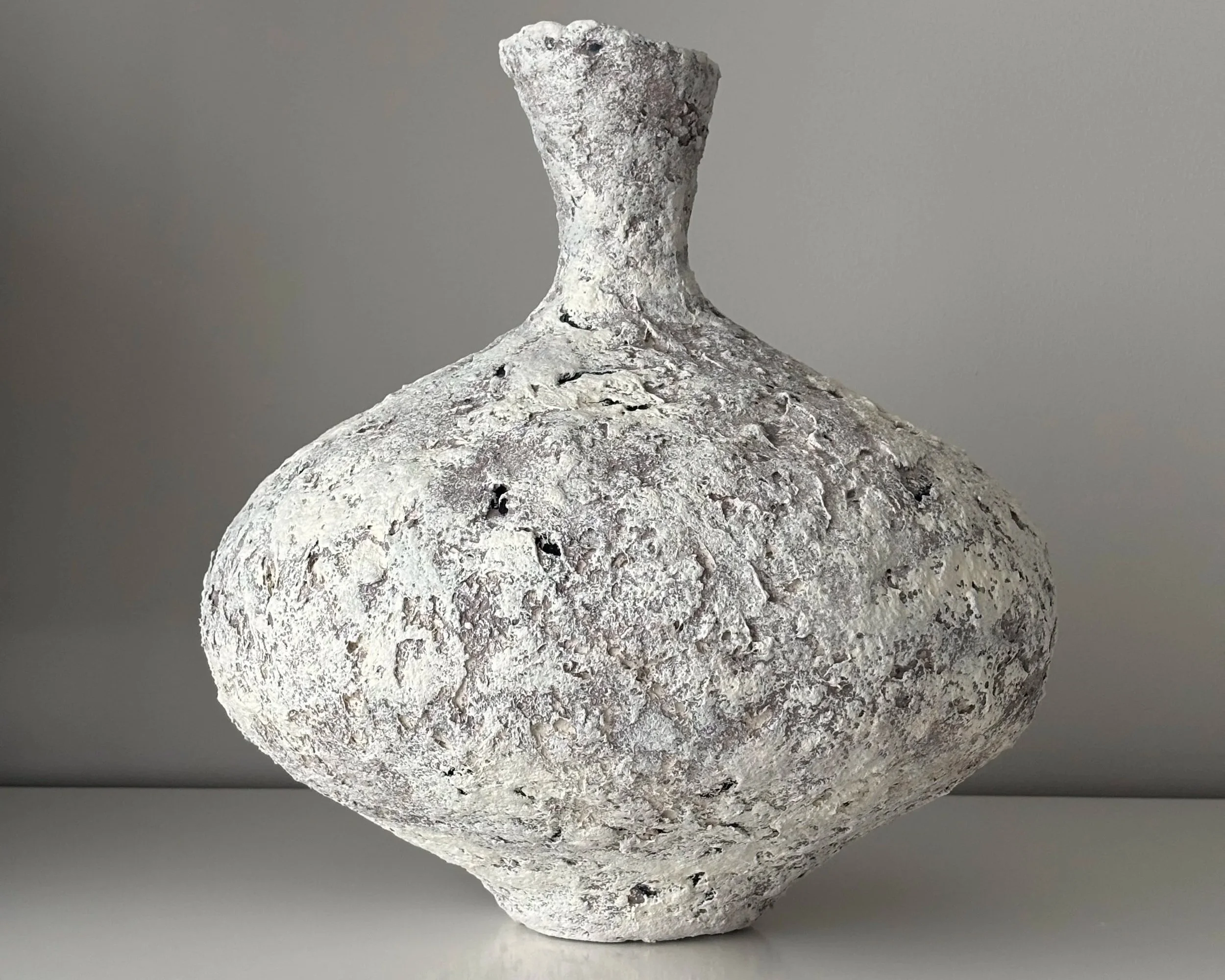 wabi-sabi-vase-n11-side-profile_IMG_9667.jpg