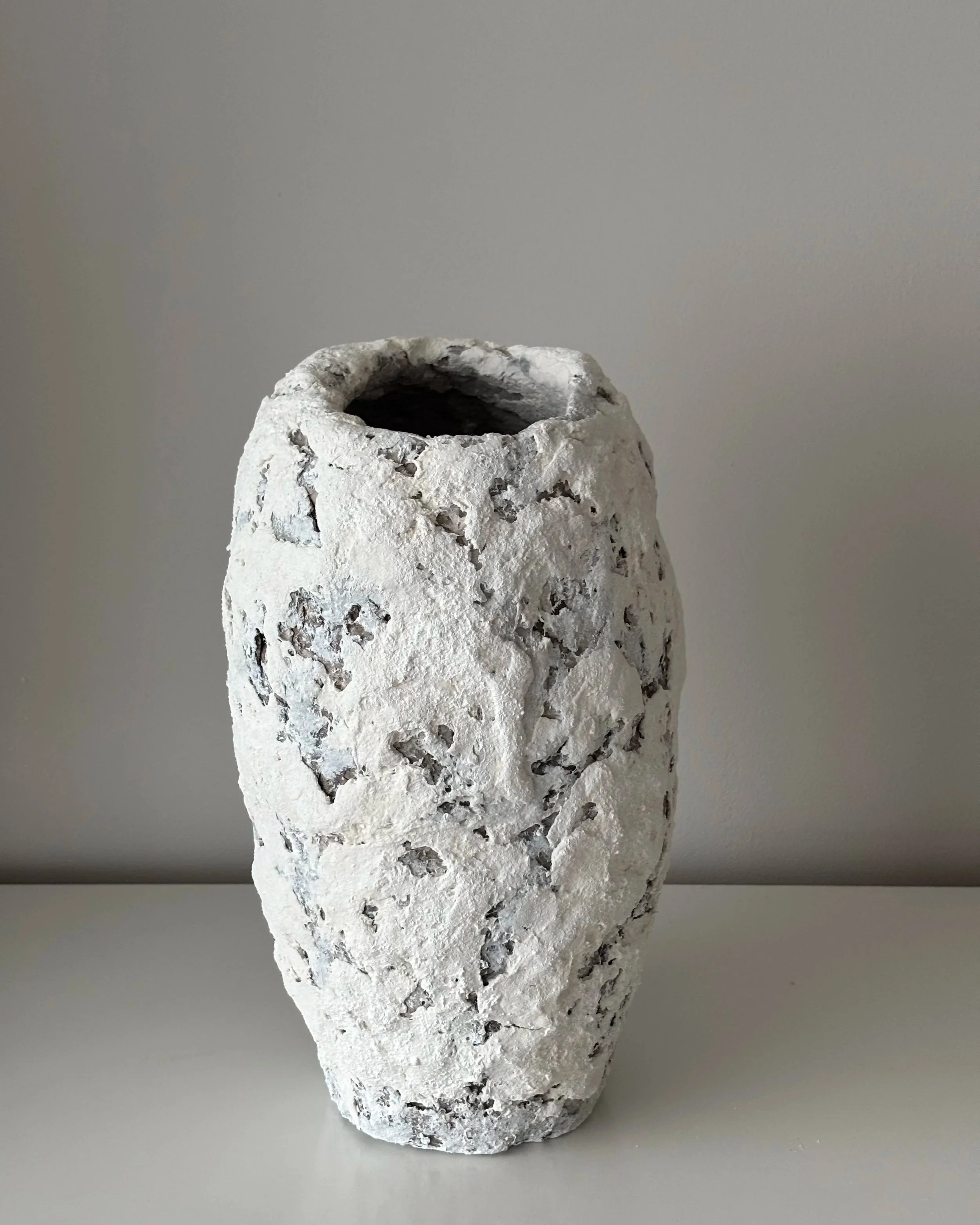 textured-white-vase-n41-texture-closeup_IMG_0633.jpg