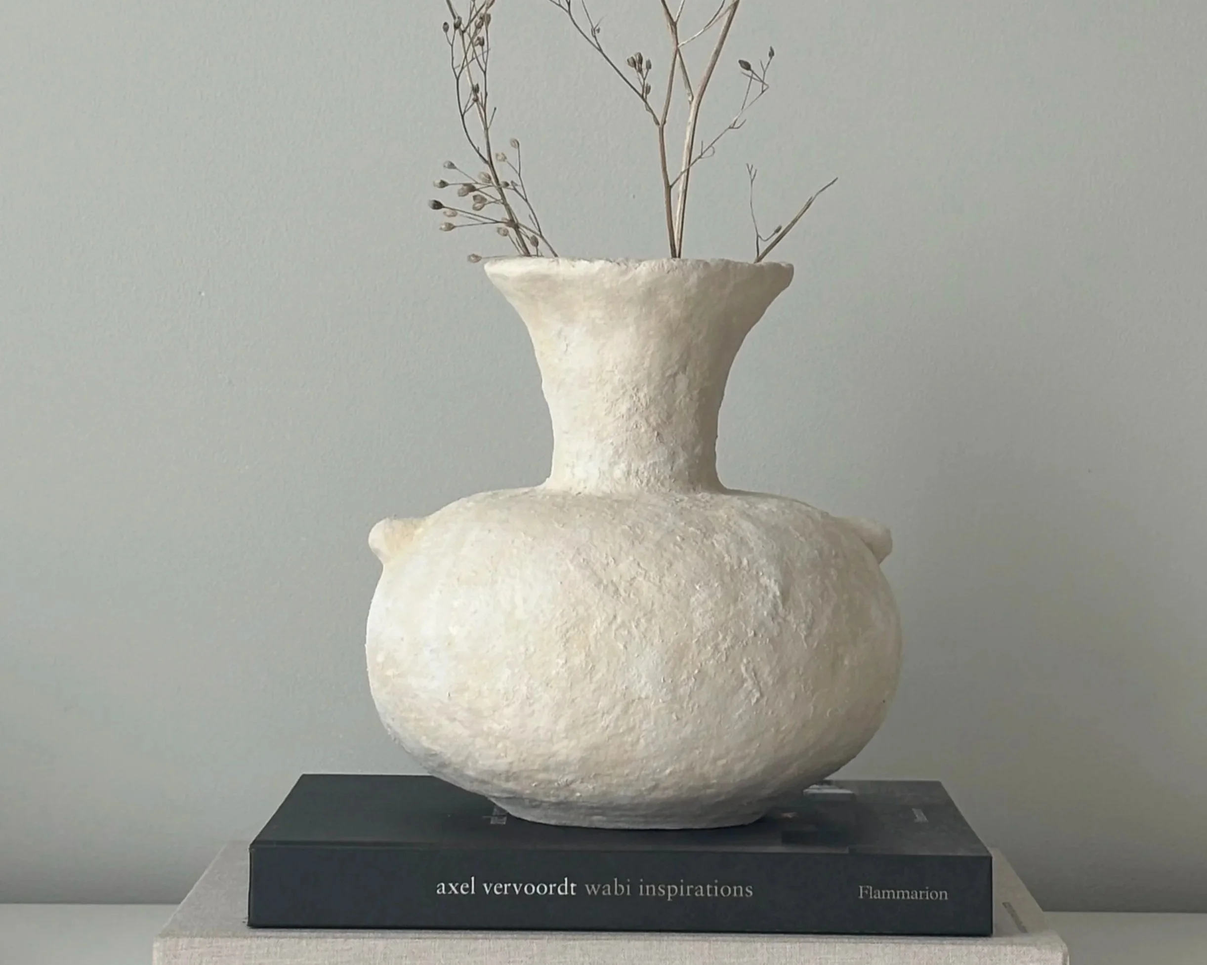 ecru-vase-n71-alternate-angle_IMG_4521.jpg