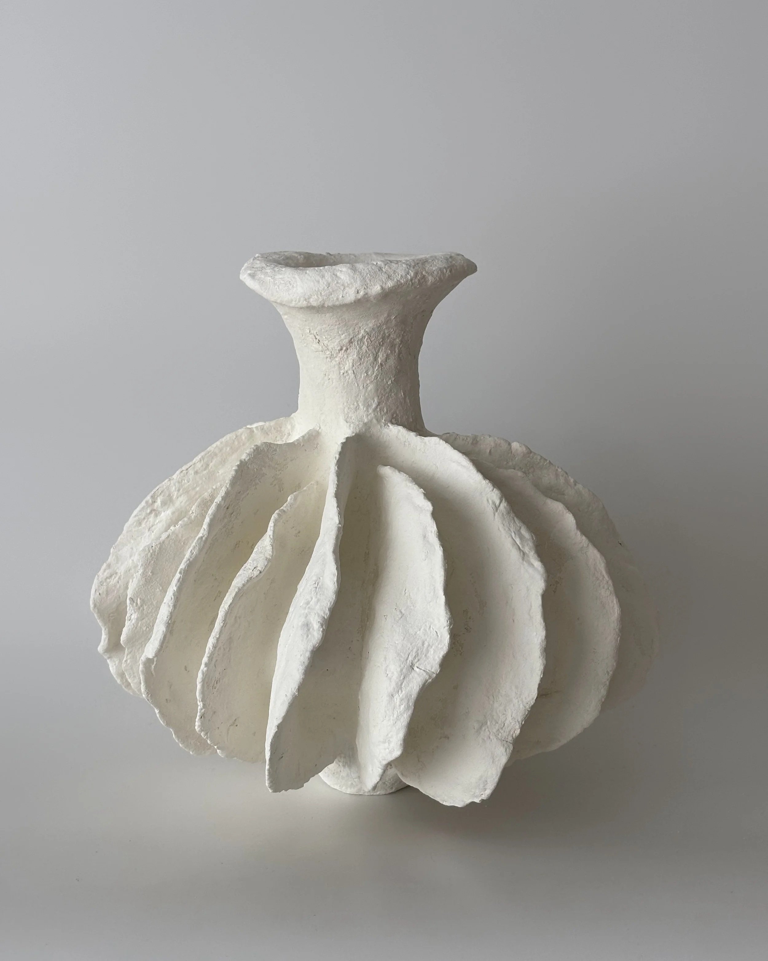 Pleated Vase N.28, handmade paper clay vase, view from above. Papier Atelier London