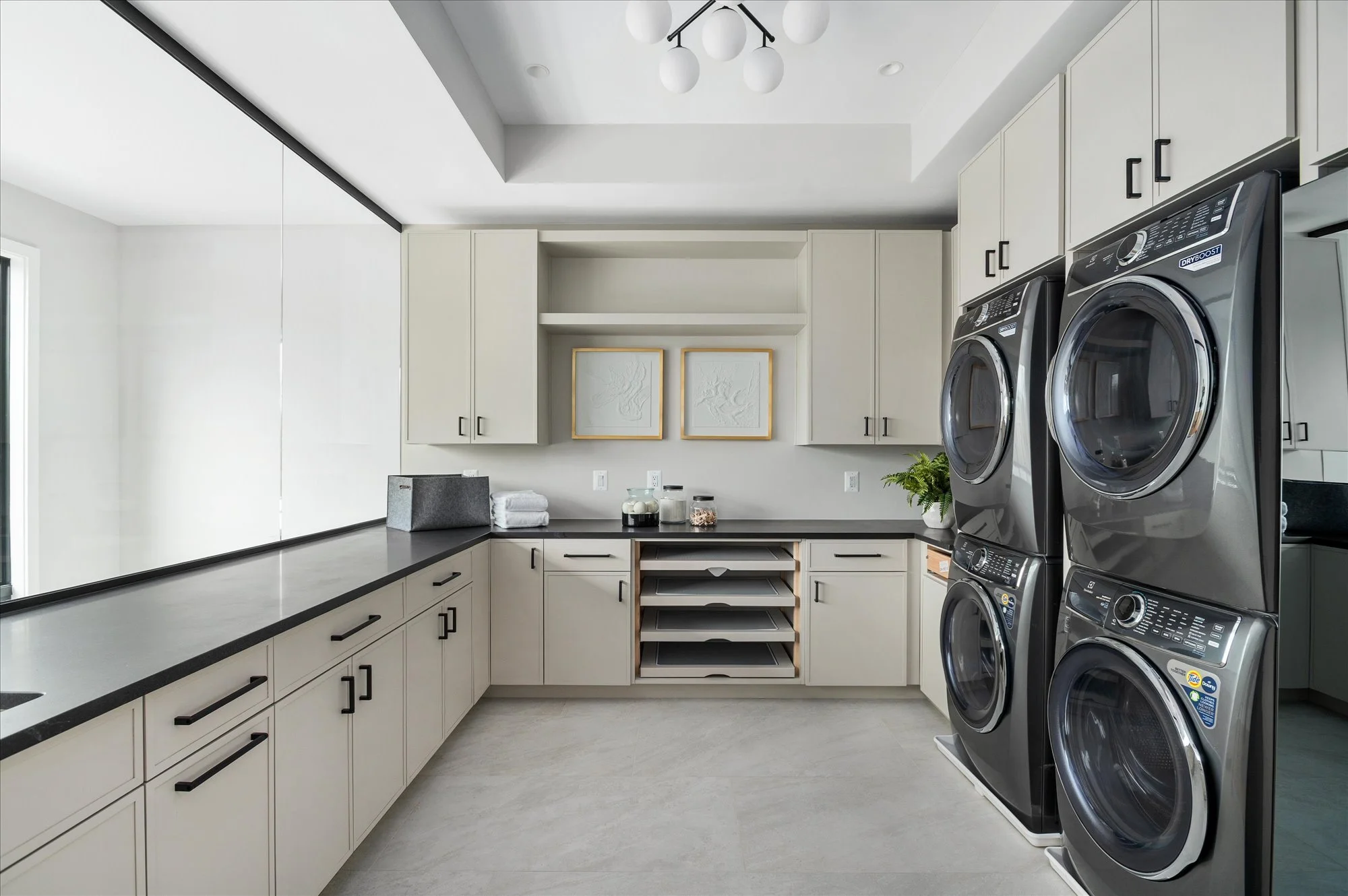 045-1306BallantraeCt0045 (1).jpg