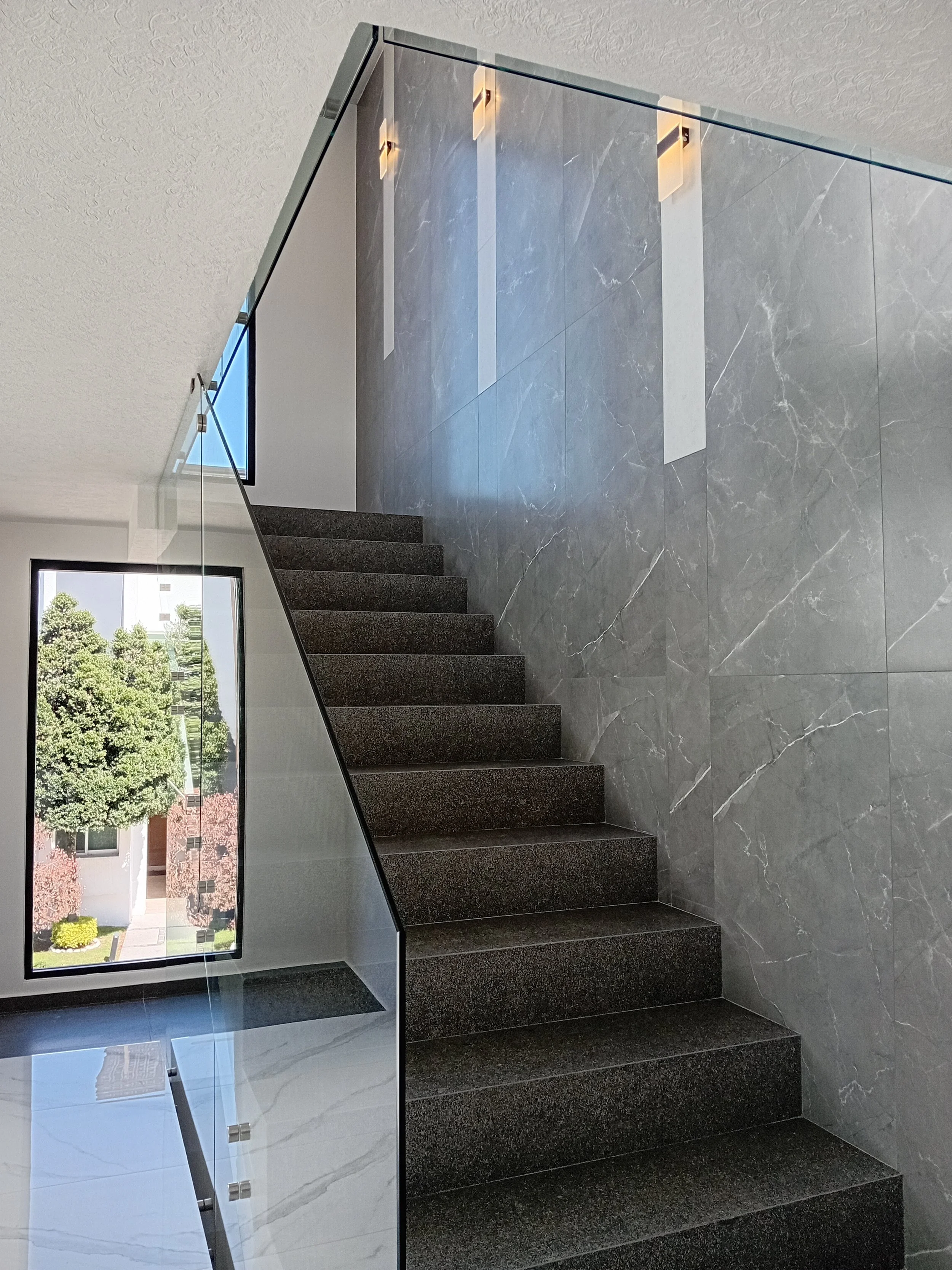 escalera lomas de angelopolis.jpg