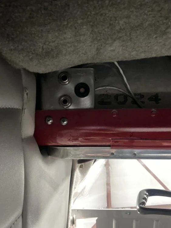 Custom headphone jack