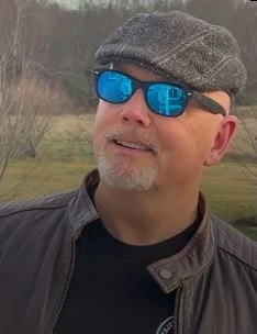 Author Lloyd L. Corricelli