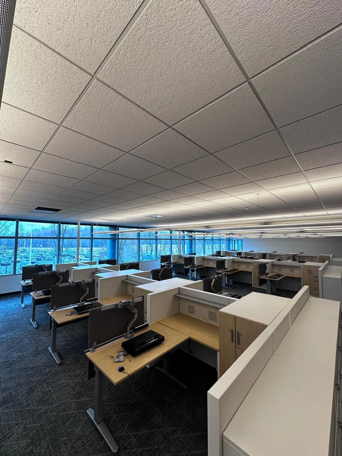 MODERN CUBICULE