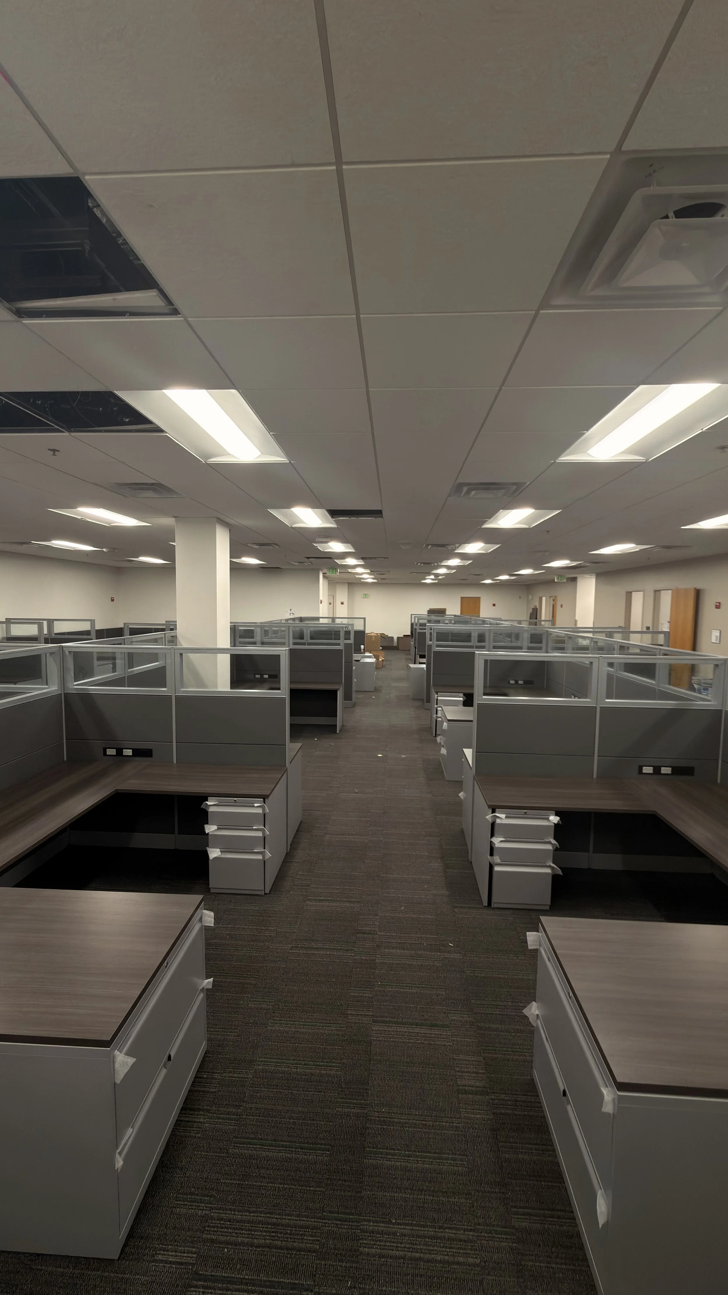 OFFICE CUBICLES