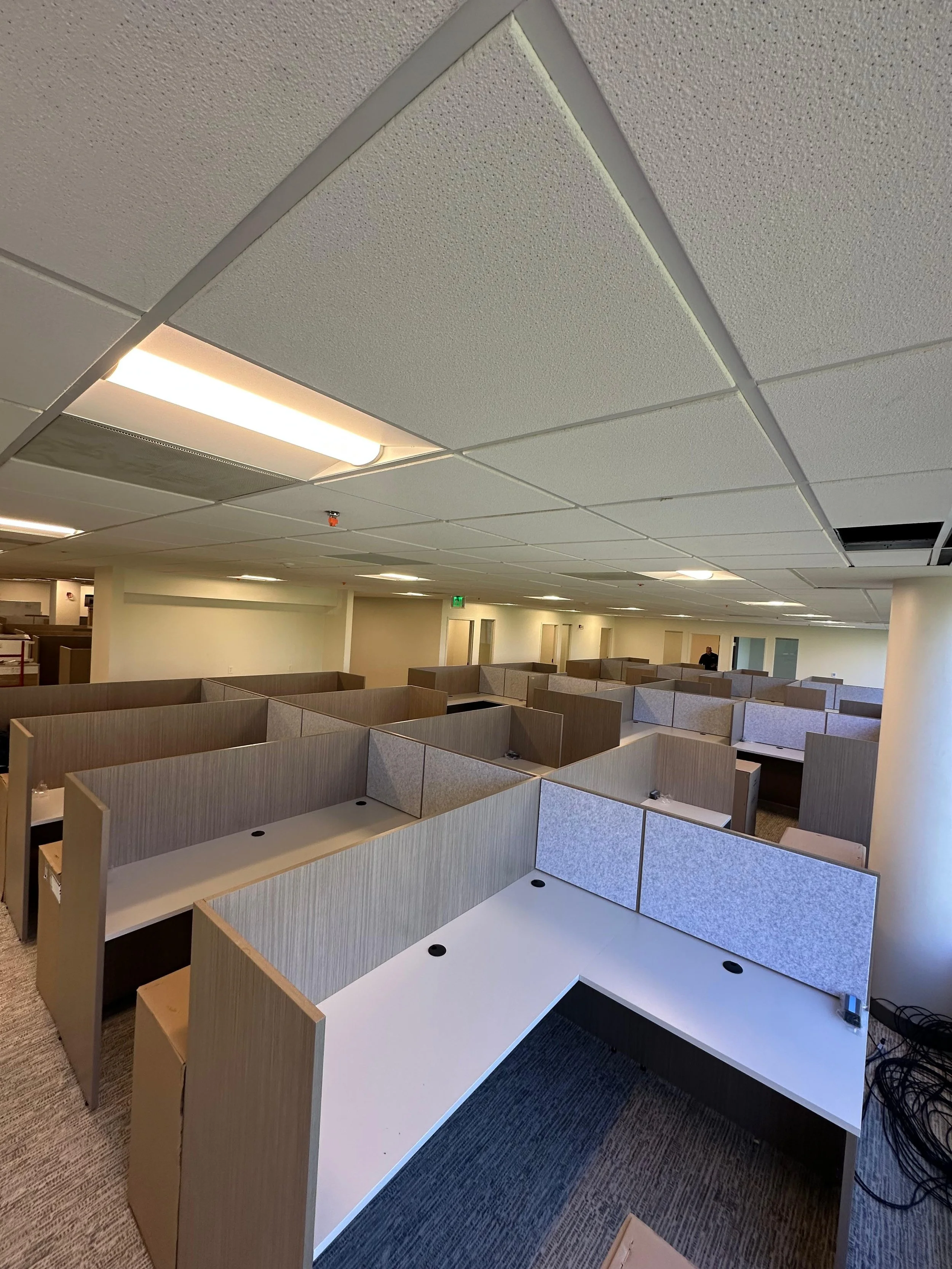 ZRS ASSEMBLY OF CUBICLES