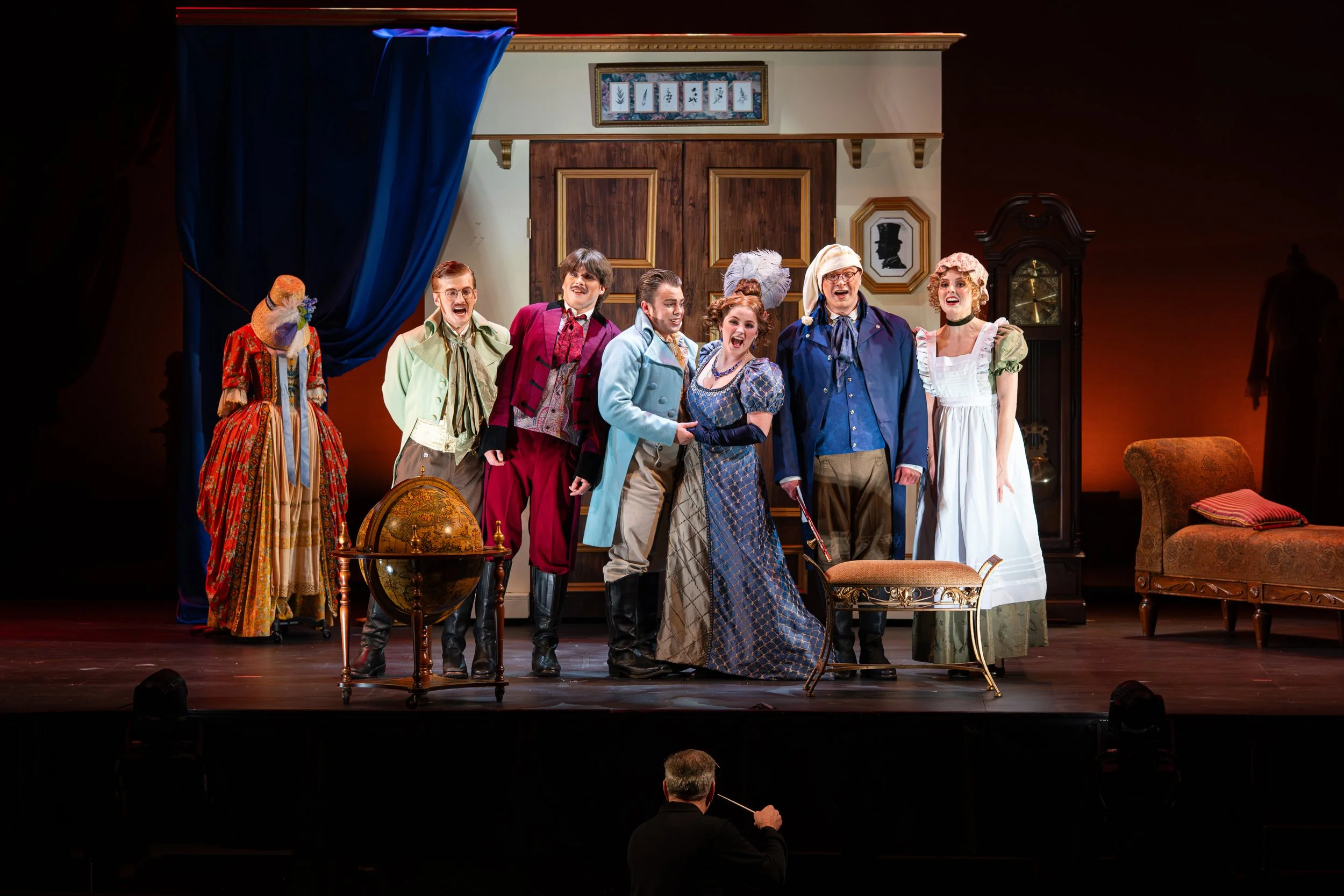"La cambiale di matrimonio"
Gioachino Rossini

University of Tennessee Knoxville
November 2025
Stage Director: James Kenon Mitchell
Music Director/Conductor: Kevin Class
Photography: Austin Orr