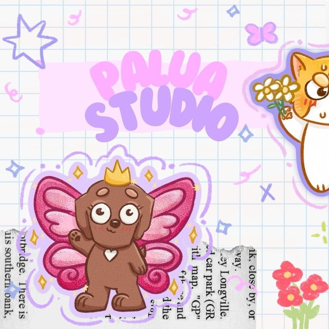 Dibujo de una hada con orejas de mariposa, corona y corazón en el pecho, junto a un perro con flores en la boca y un perro con auriculares, en un fondo de cuadrícula con estrellas, mariposas, y flores. Texto que dice 'Paupa Studio' en letras grandes y de colores pastel.