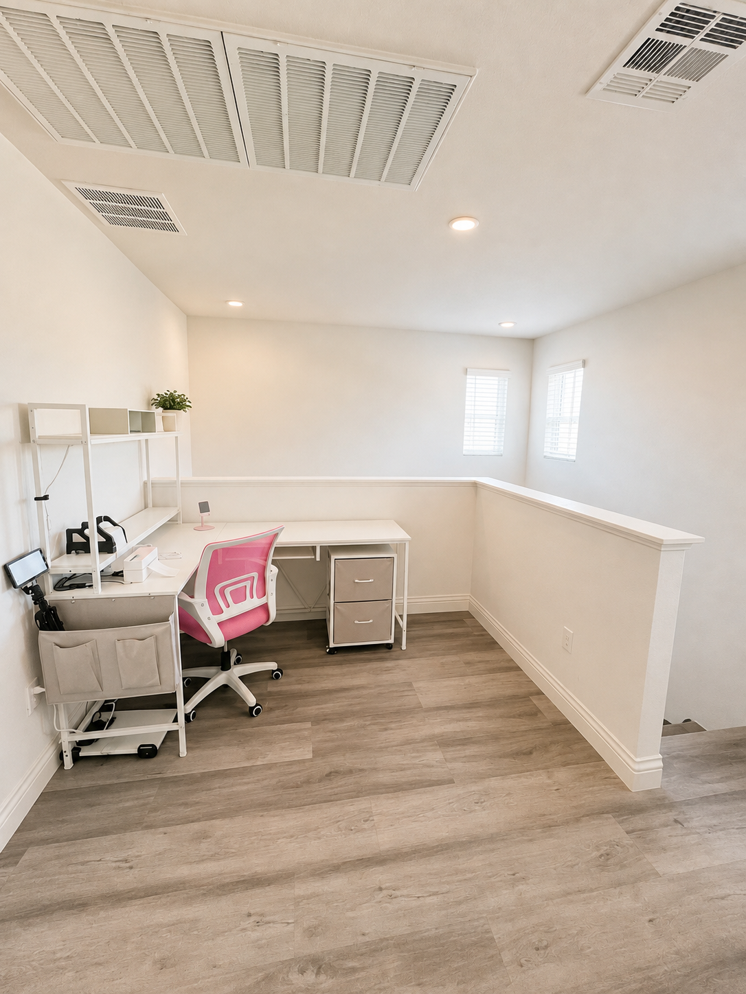 workspace in furnished mid term housing in Las Vegas