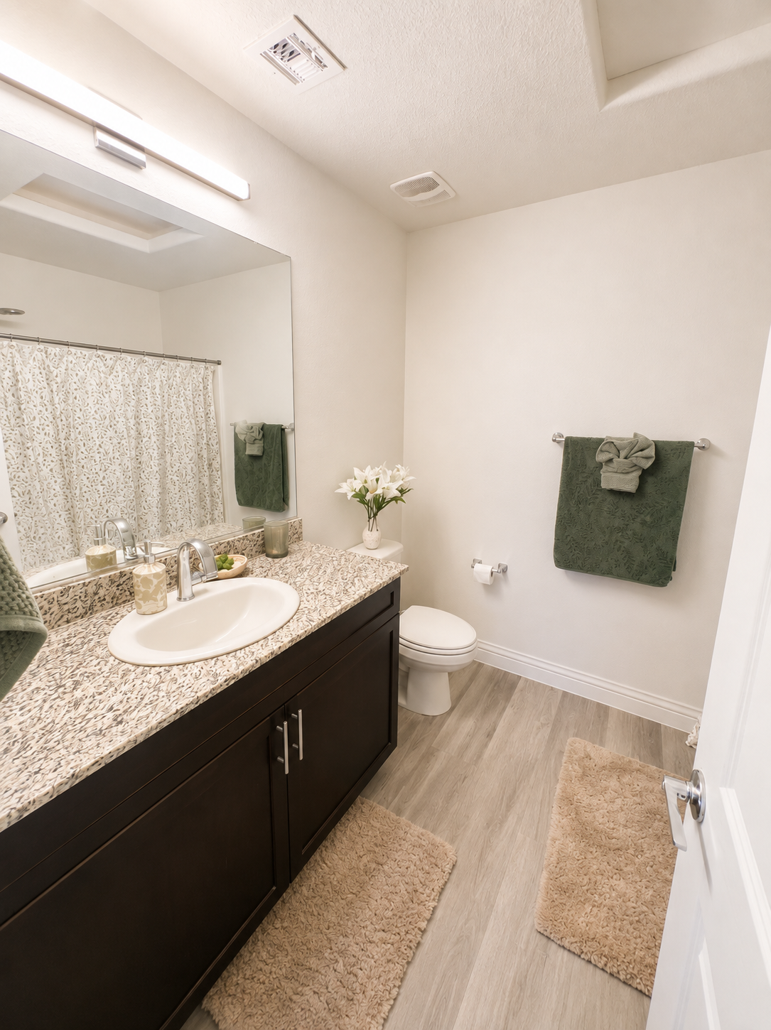 Bathroom in furnished mid term housing in Las Vegas