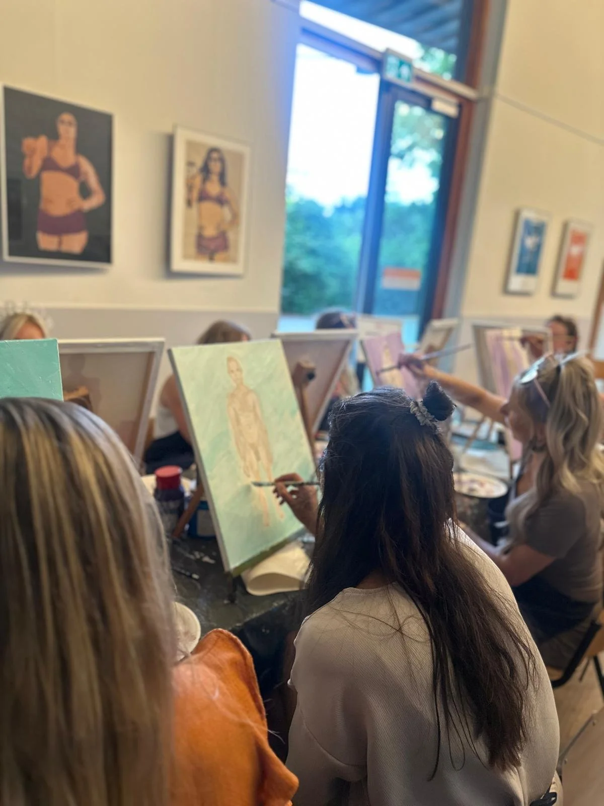 Naaktmodel schilderen