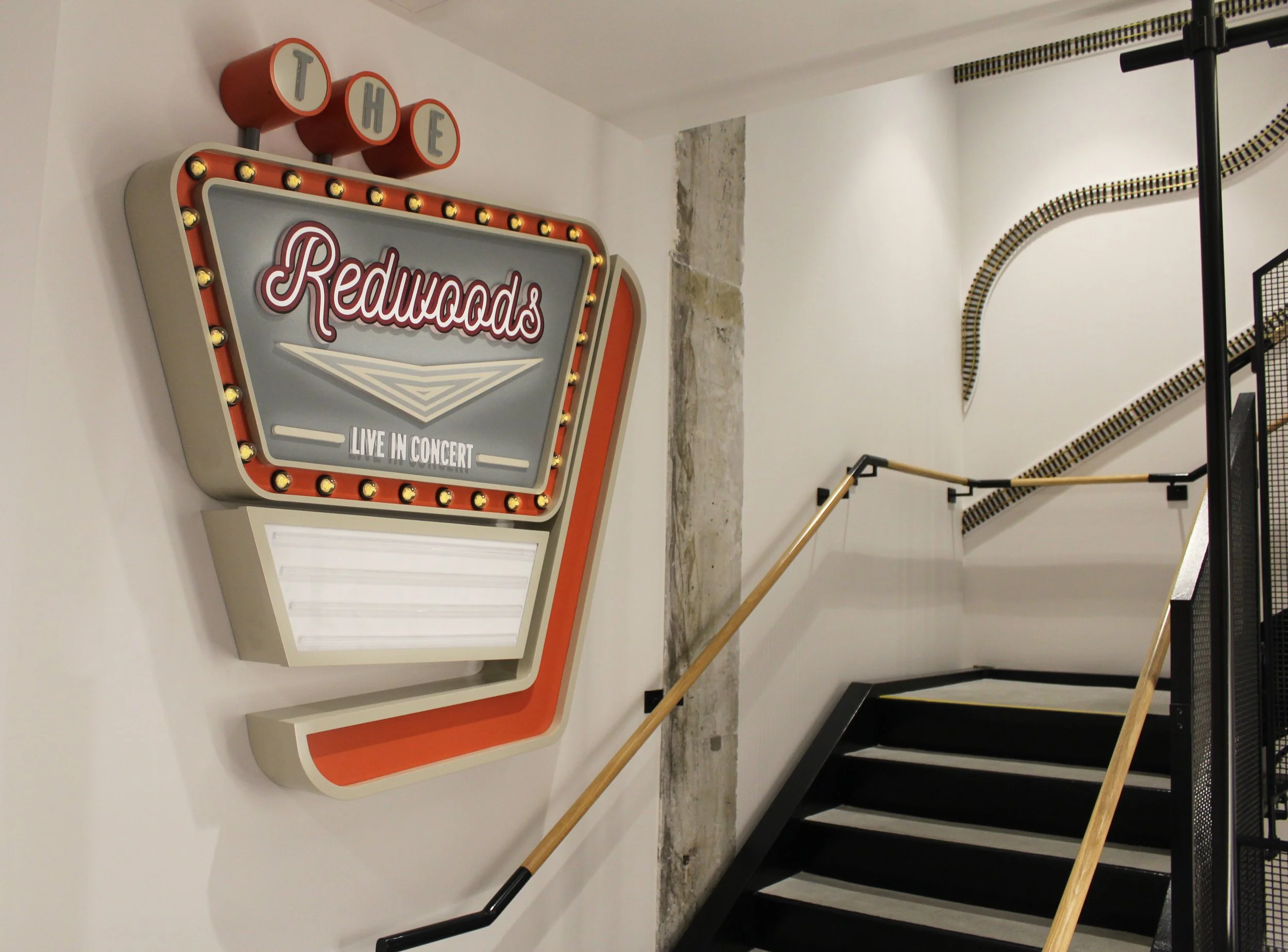 red_IMG_2003 copy.jpg