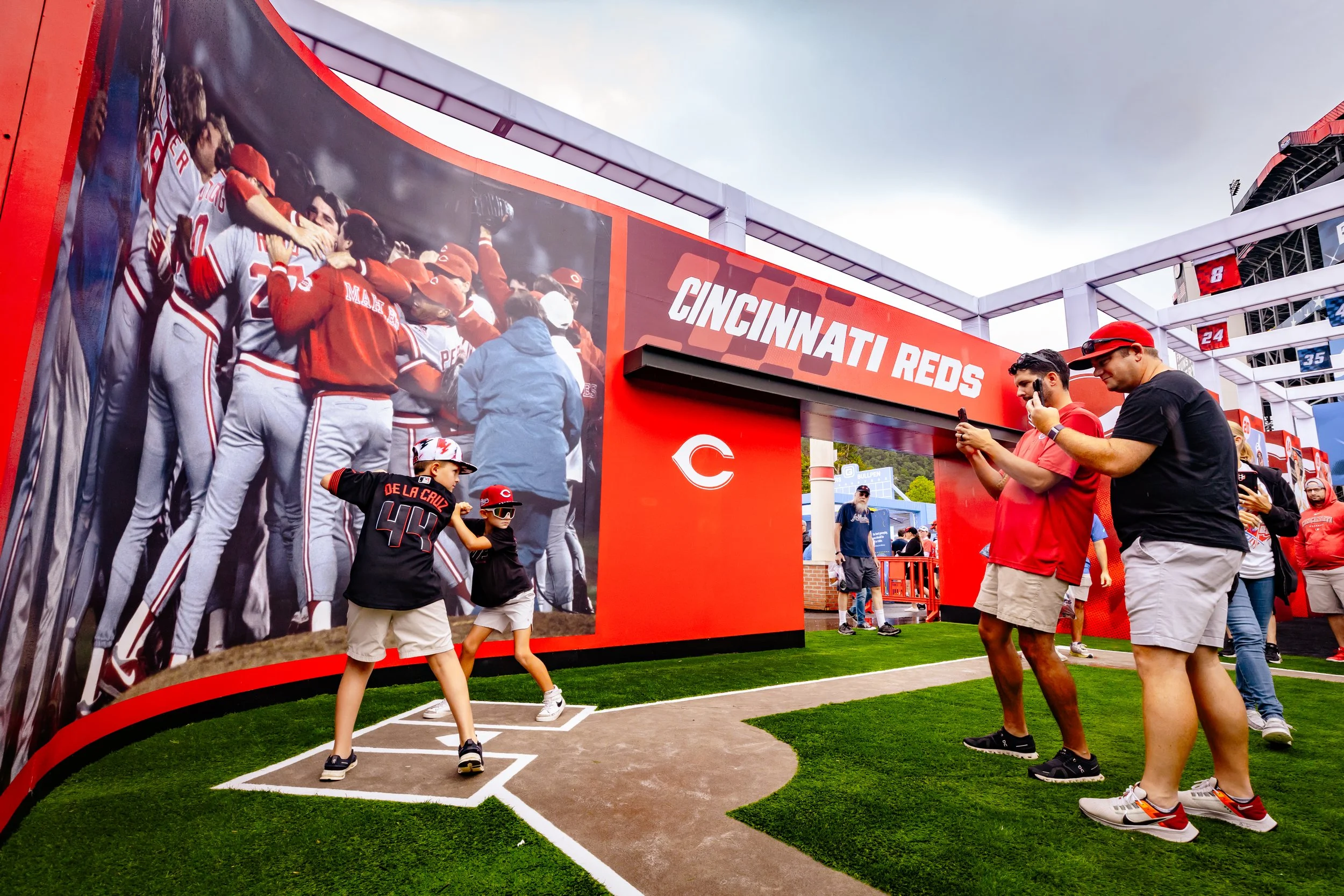 SpeedwayClassicMLBFanzone-27.jpg