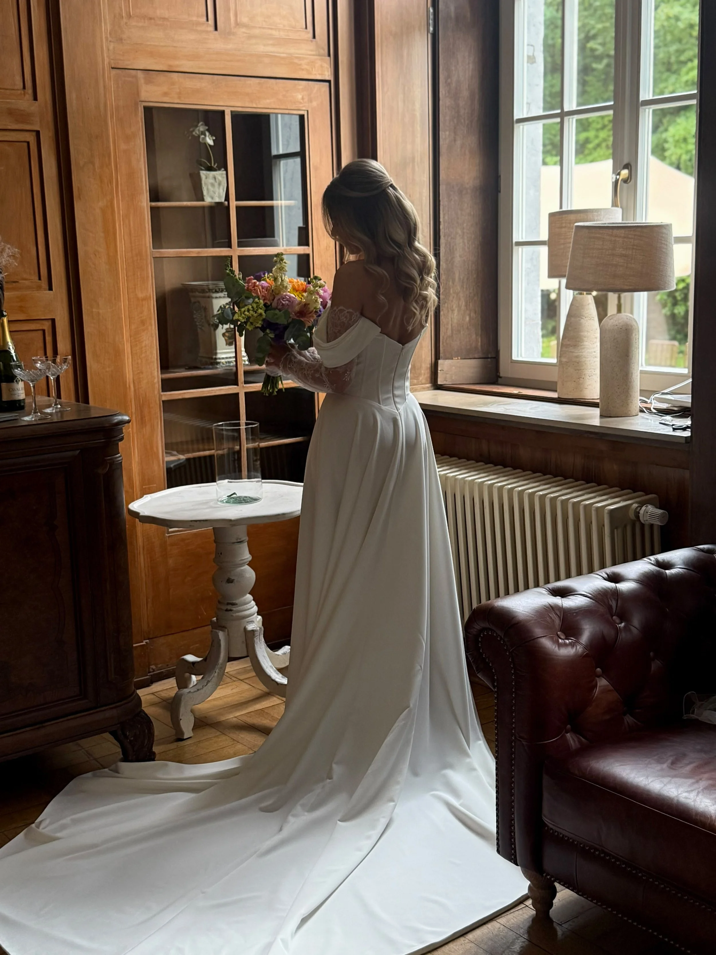 Braut Marie Get Ready - Hochzeit Kupferhof Stolberg