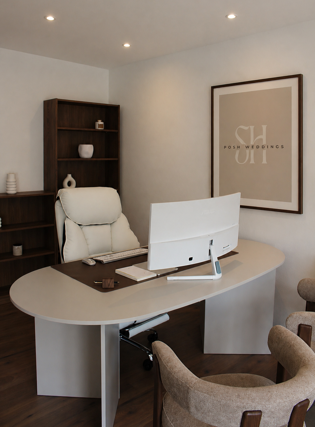 Modernes Büro von POSH Weddings in Stolberg