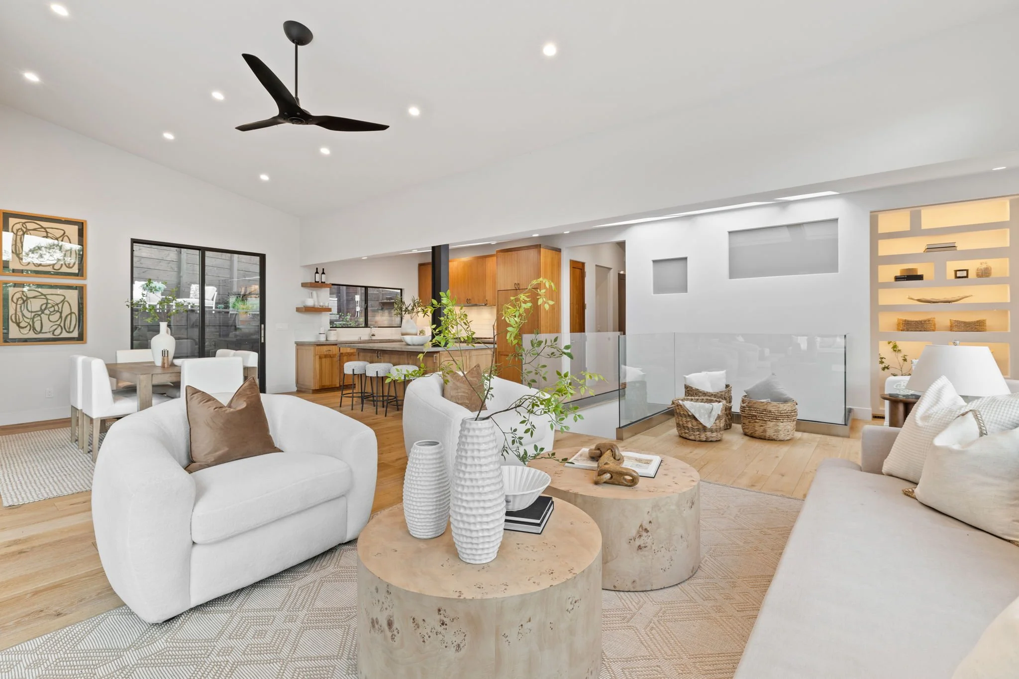 17-web-or-mls-So Gold Photo-17.jpg