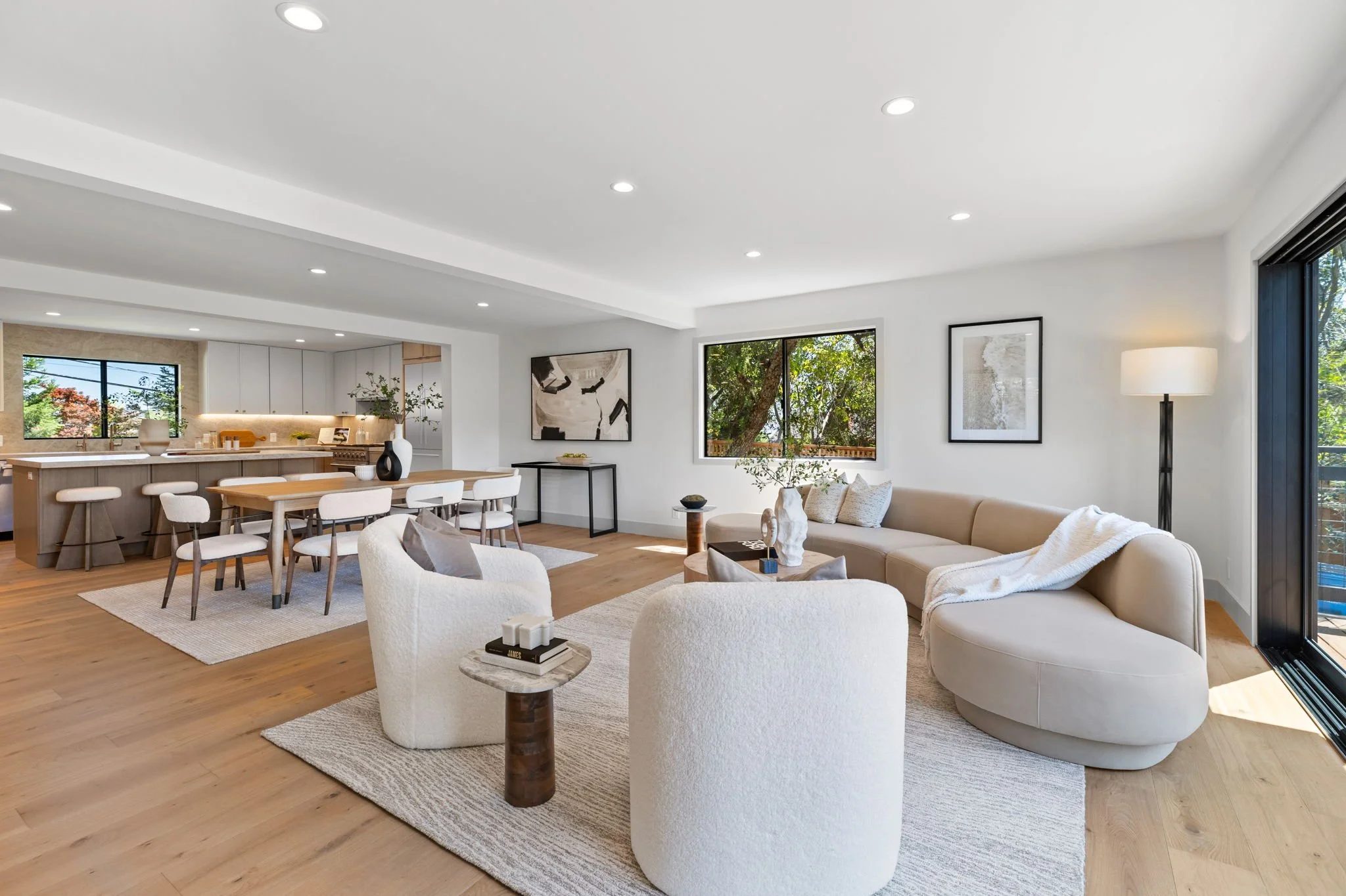 54-web-or-mls-So Gold Photo V2-16.jpg