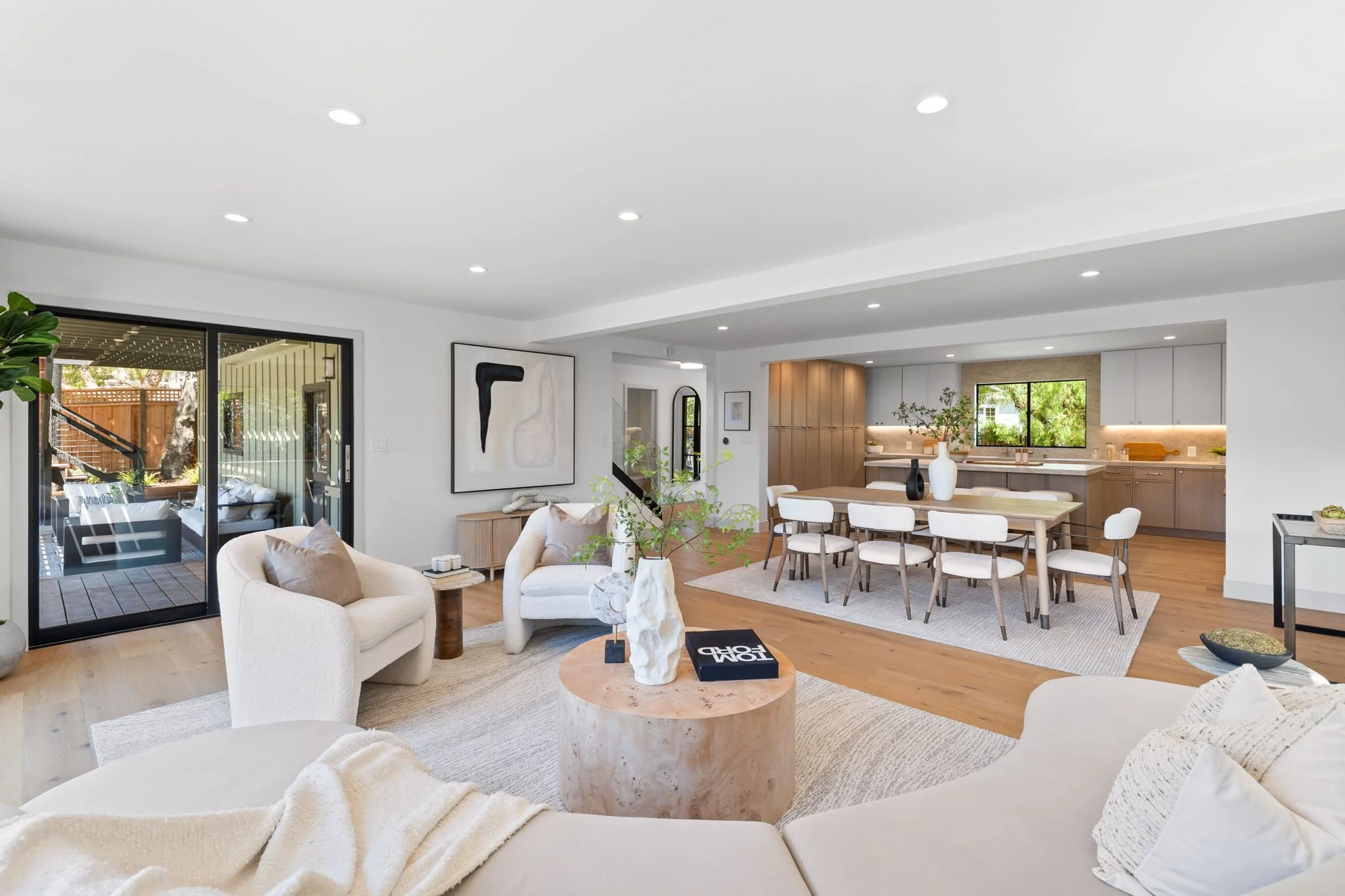 15-web-or-mls-So Gold Photo-15.jpg