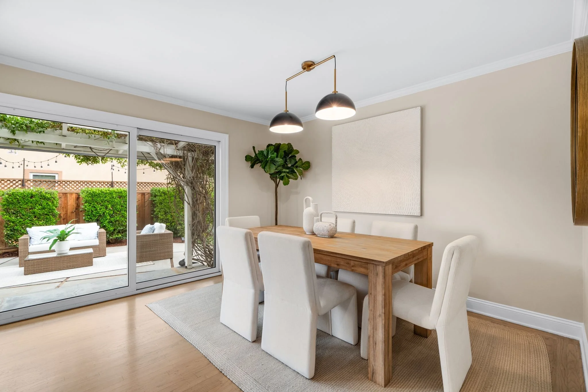 mls_1709 Peartree Ln-Photo-19.jpg