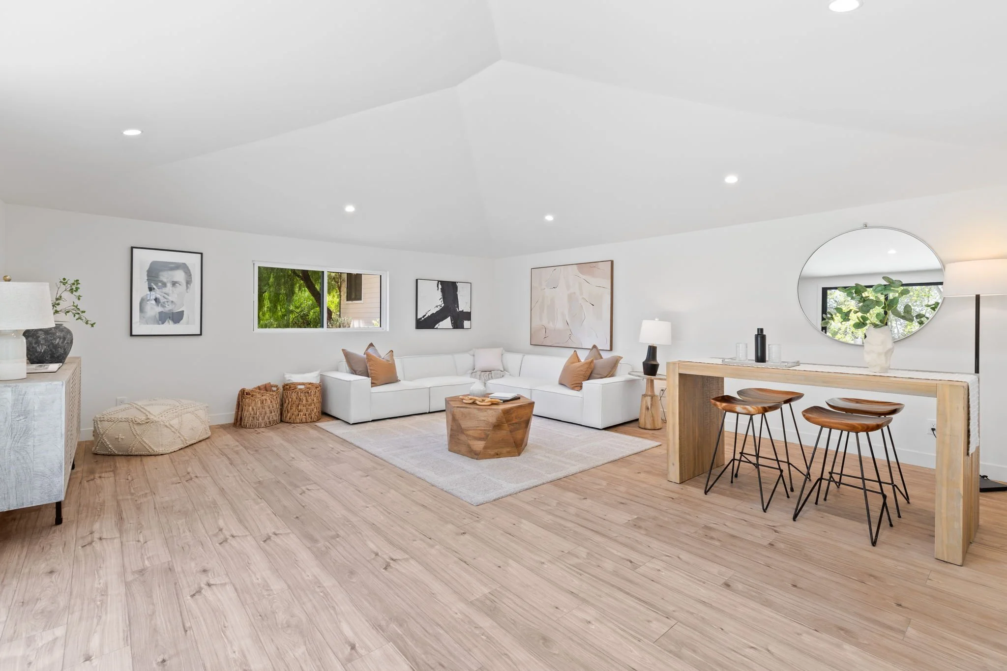 47-web-or-mls-So Gold Photo-35.jpg