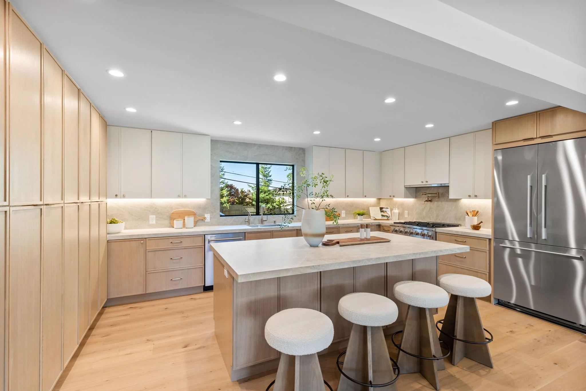 9-web-or-mls-So Gold Photo V3-9.jpg