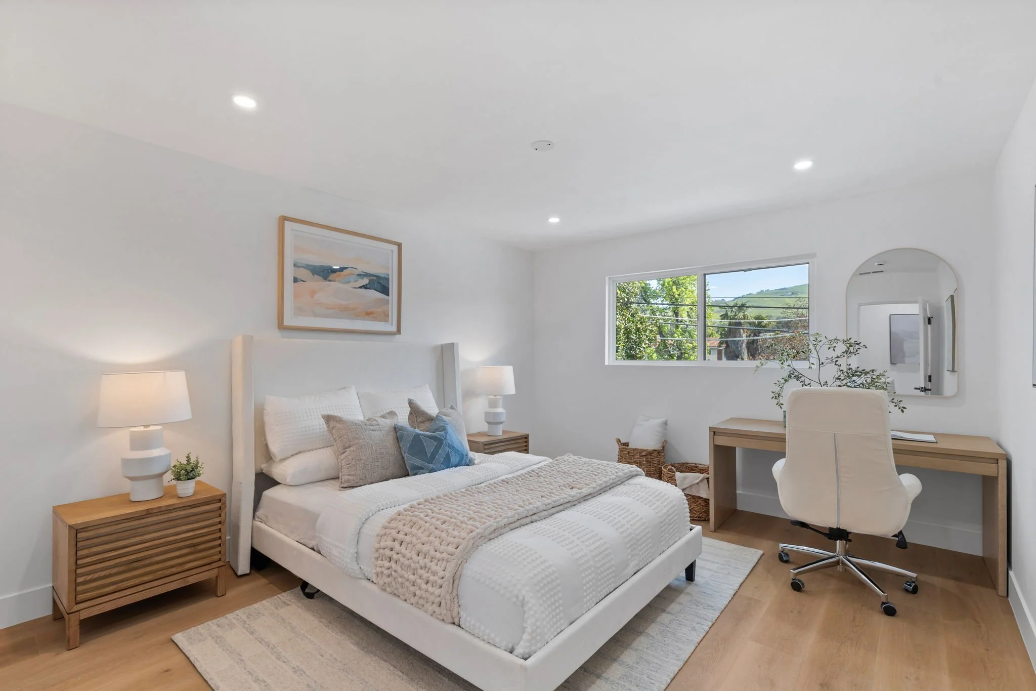 25-web-or-mls-So Gold Photo-25.jpg