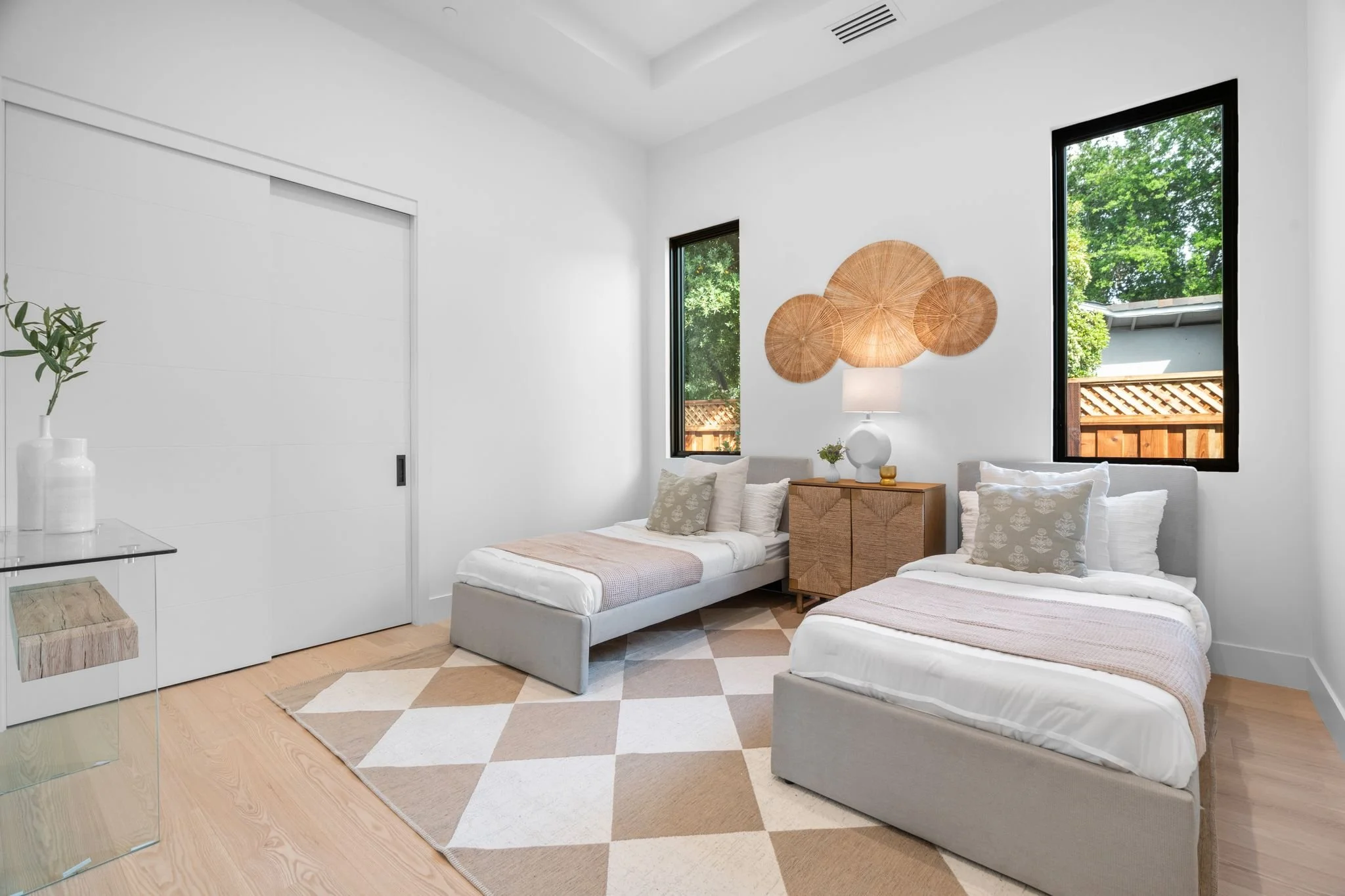 16665 Magneson Loop-Photos-39.jpg