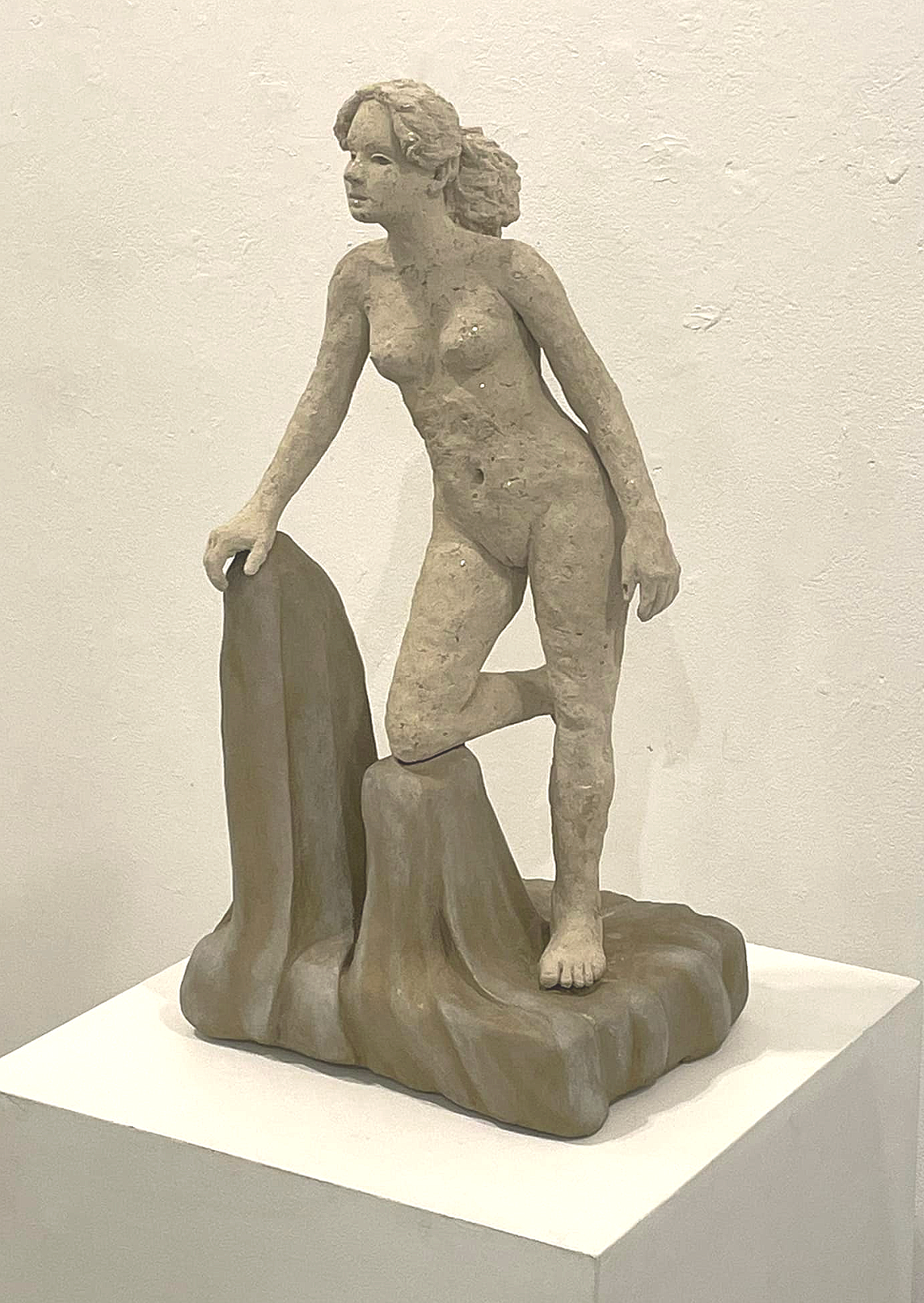 Standing Lady
