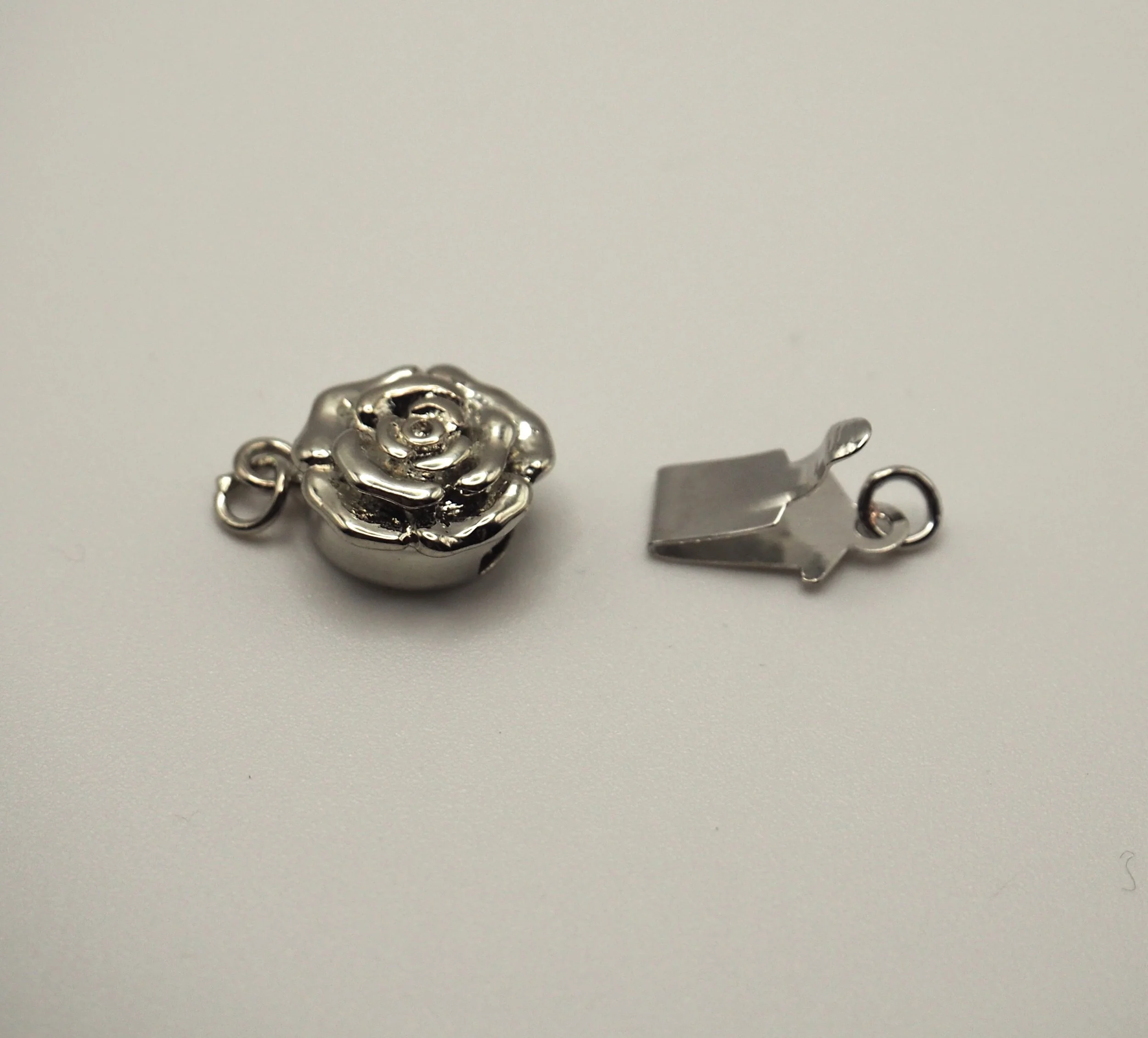 Silver Rose Clasp3.JPG