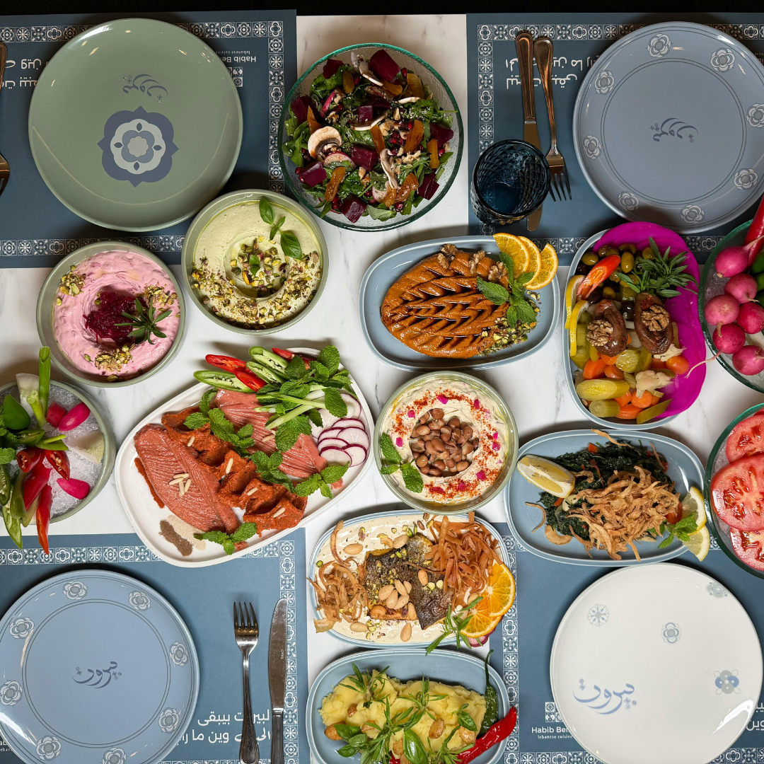 Family Character Clubhouse: A Mannerly Meal