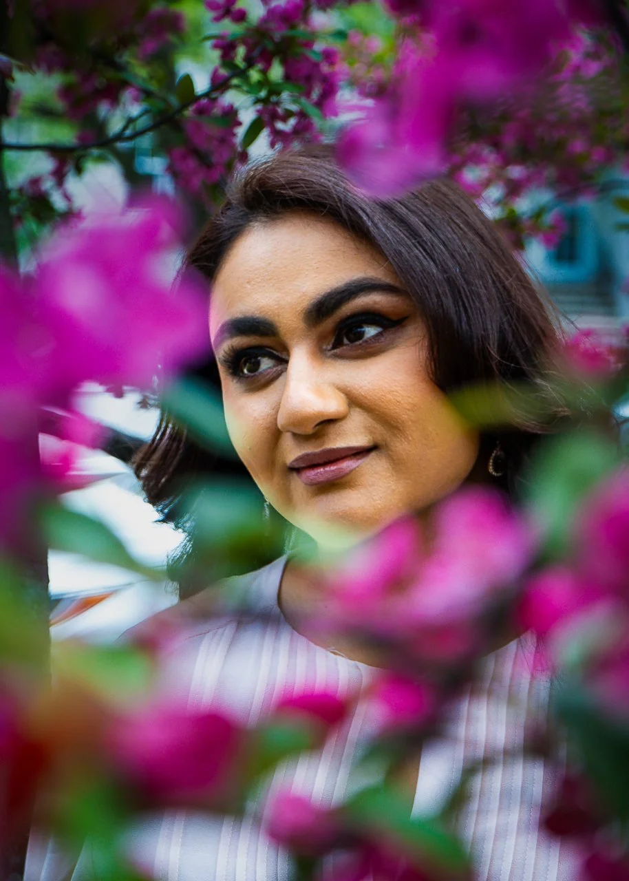 Patricia Rojas @rojas1860
MODEL: Aryna Jha @aryajha1989