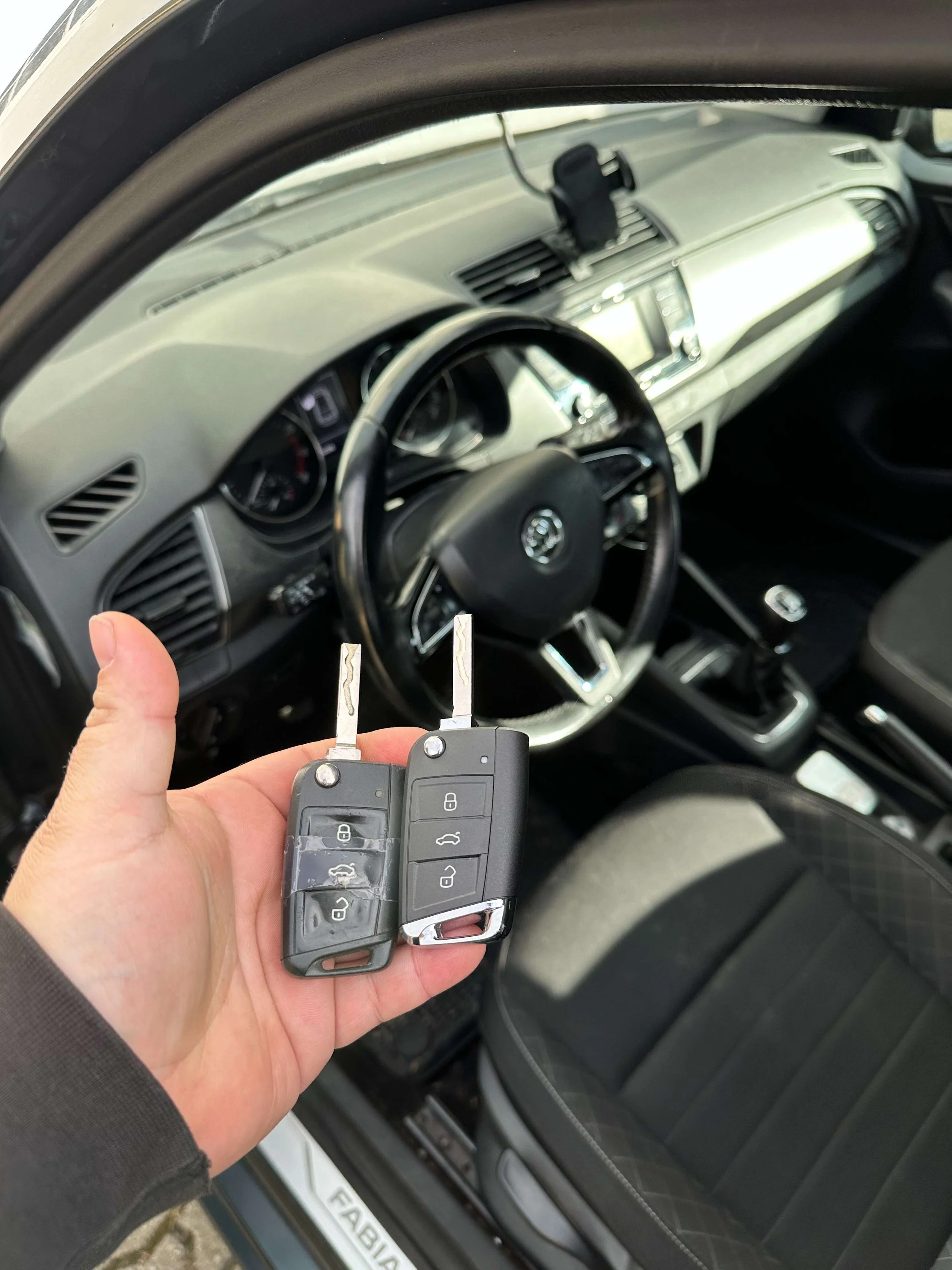 skoda fabia bilnoegle reparation