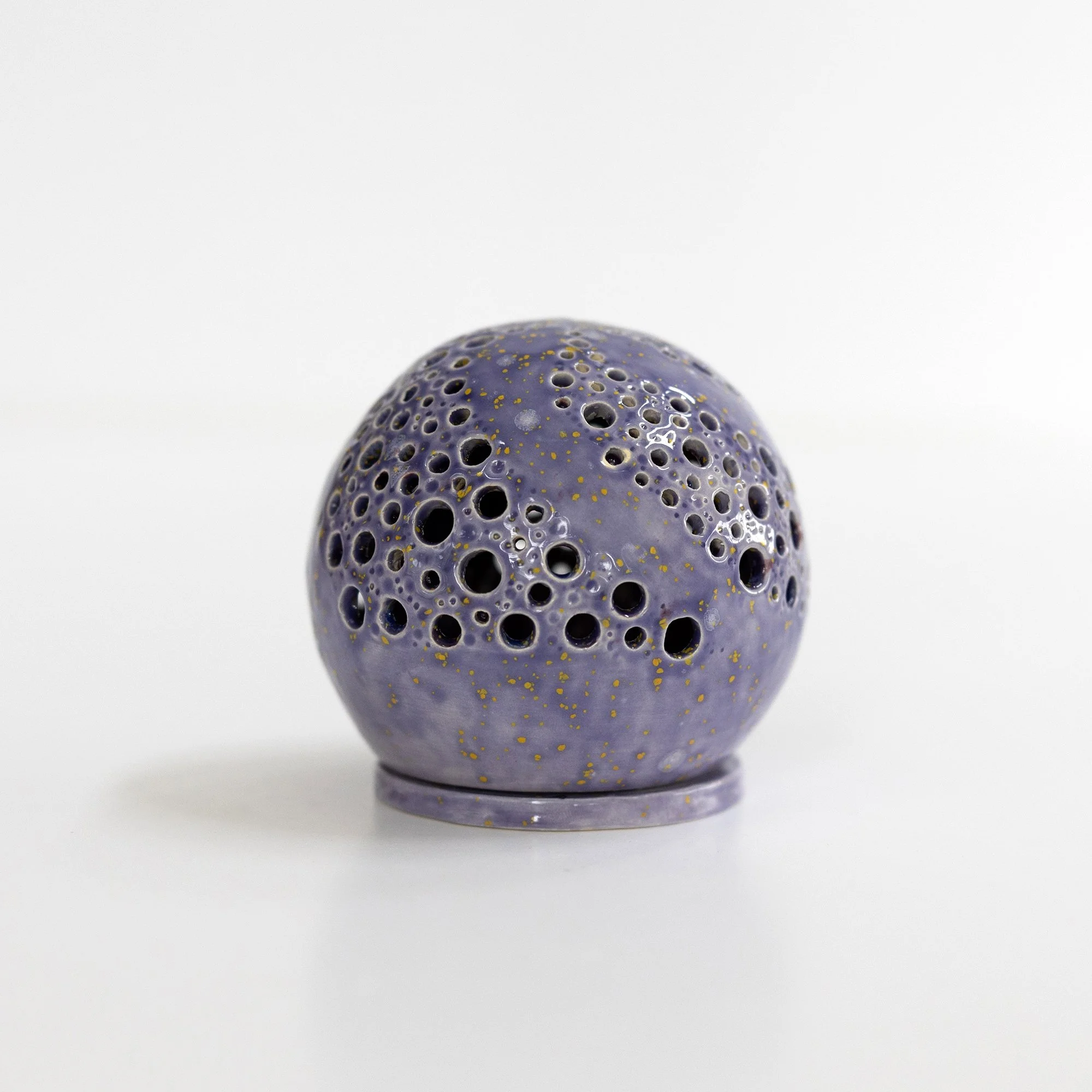 purple tea light 1.jpg