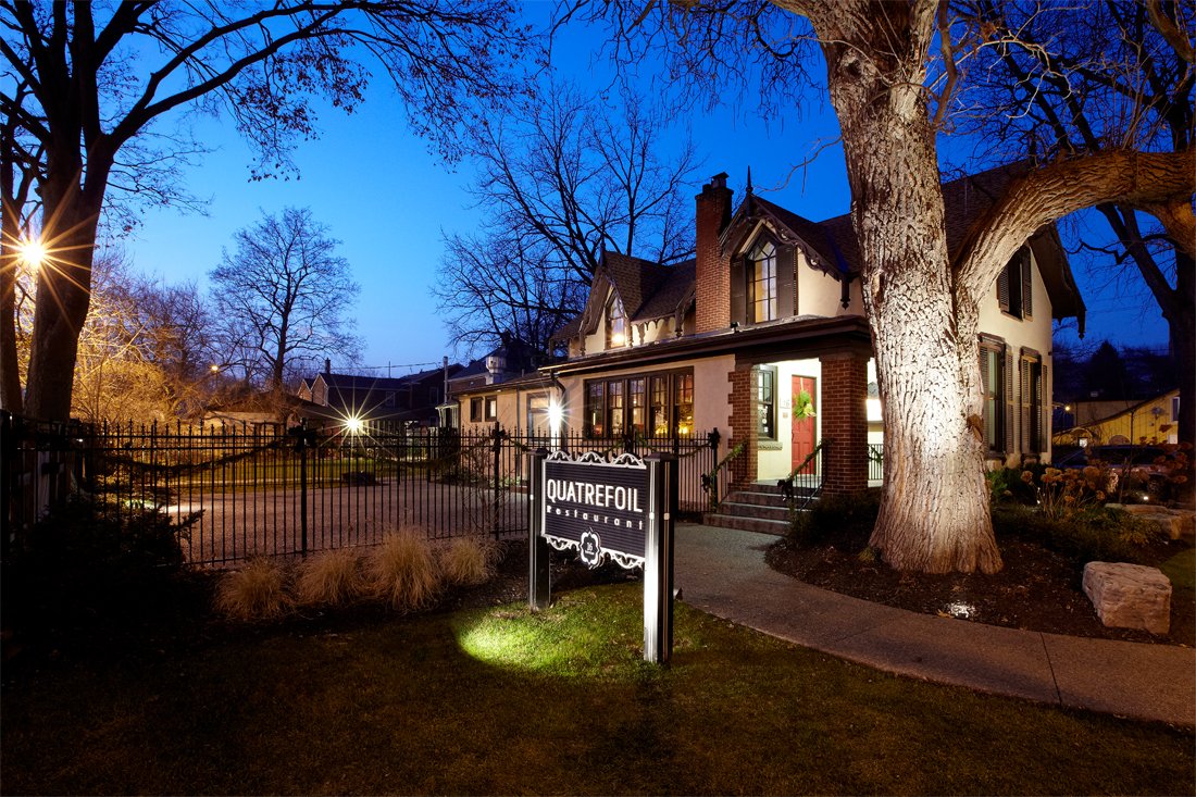 Quatrefoil Restaurant at night