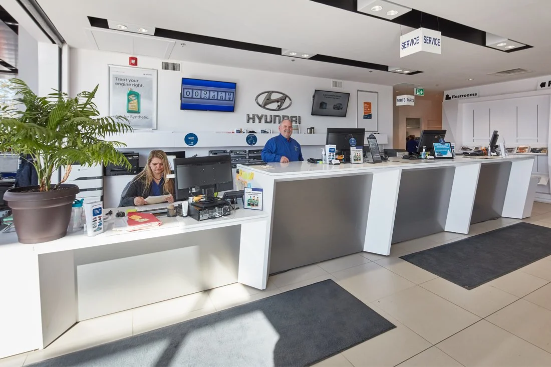 Mountain Hyundai - reception area